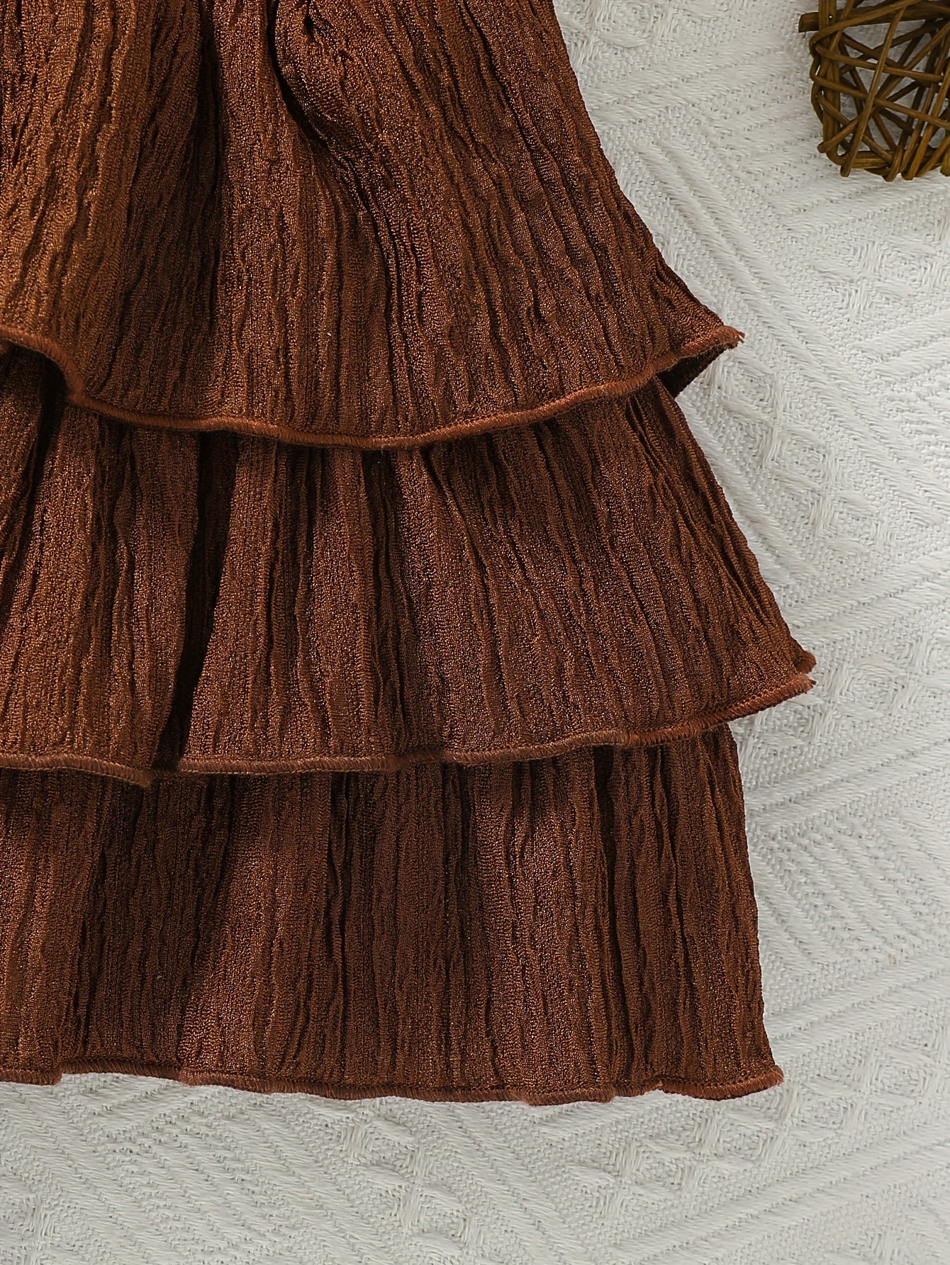 Sweet Short - Sleeved Ruffled Top In White Ribbed Fabric For Girls + Brown Pleated Short Skirt, for Outdoor