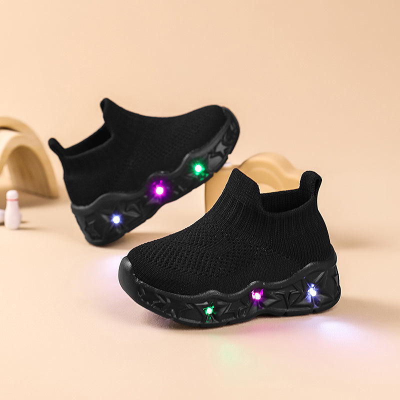 2026 Classic Light-Up Sneakers for Boys and Girls Lightweight Slip-On Streetwear Style