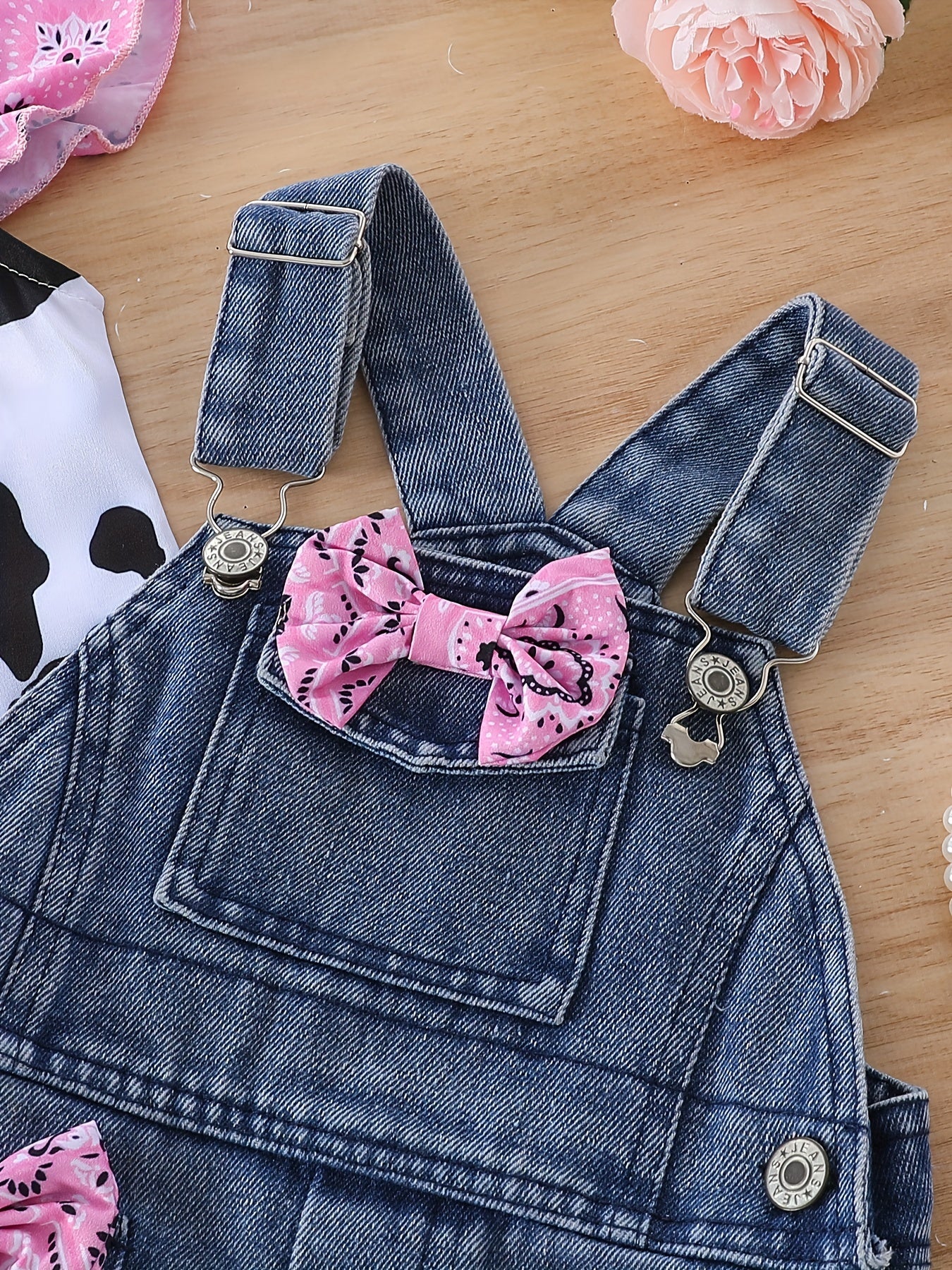 Adorable Girls' Cow Print Ruffle Sleeve Top & Denim Pocket Skirt Set - Machine Washable, Spring/Summer Collection, Children's Set, Cow Print, Leaf Edge, Denim Skirt, Perfect for Outdoor