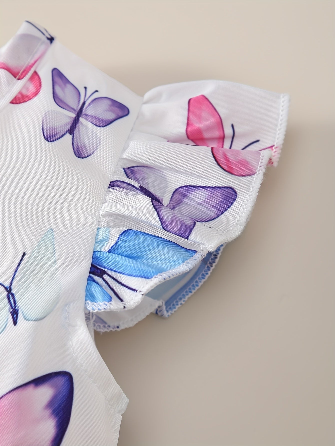 2pcs Baby Girl Butterfly Print Dress Set with Fly Sleeves and Sun Hat for Summer Fun