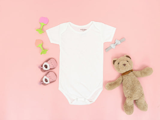 Adorable Essentials: Choosing the Perfect Baby Clothing for Every Season