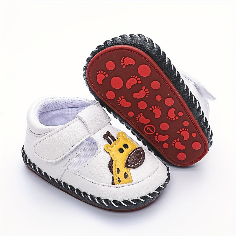 Soft-soled children's sandals 0-1 years old spring, summer and autumn anti-slip breathable head covering toddler shoes 0-6-12 months no falling baby shoes suitable for both men and women