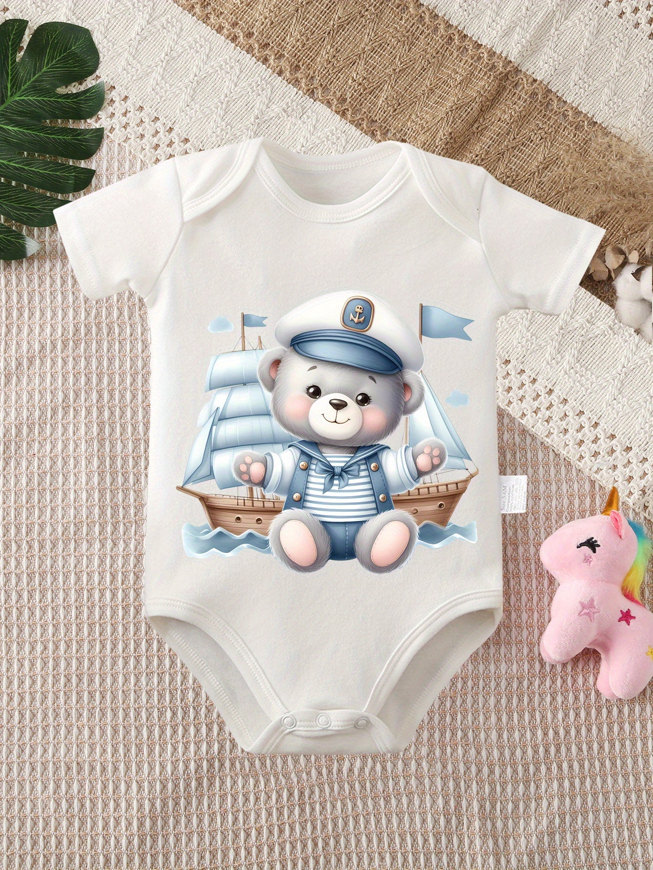 Cute Cartoon Bear Baby Onesie High Quality Cotton Bodysuit for Newborns 0 to 12 Months