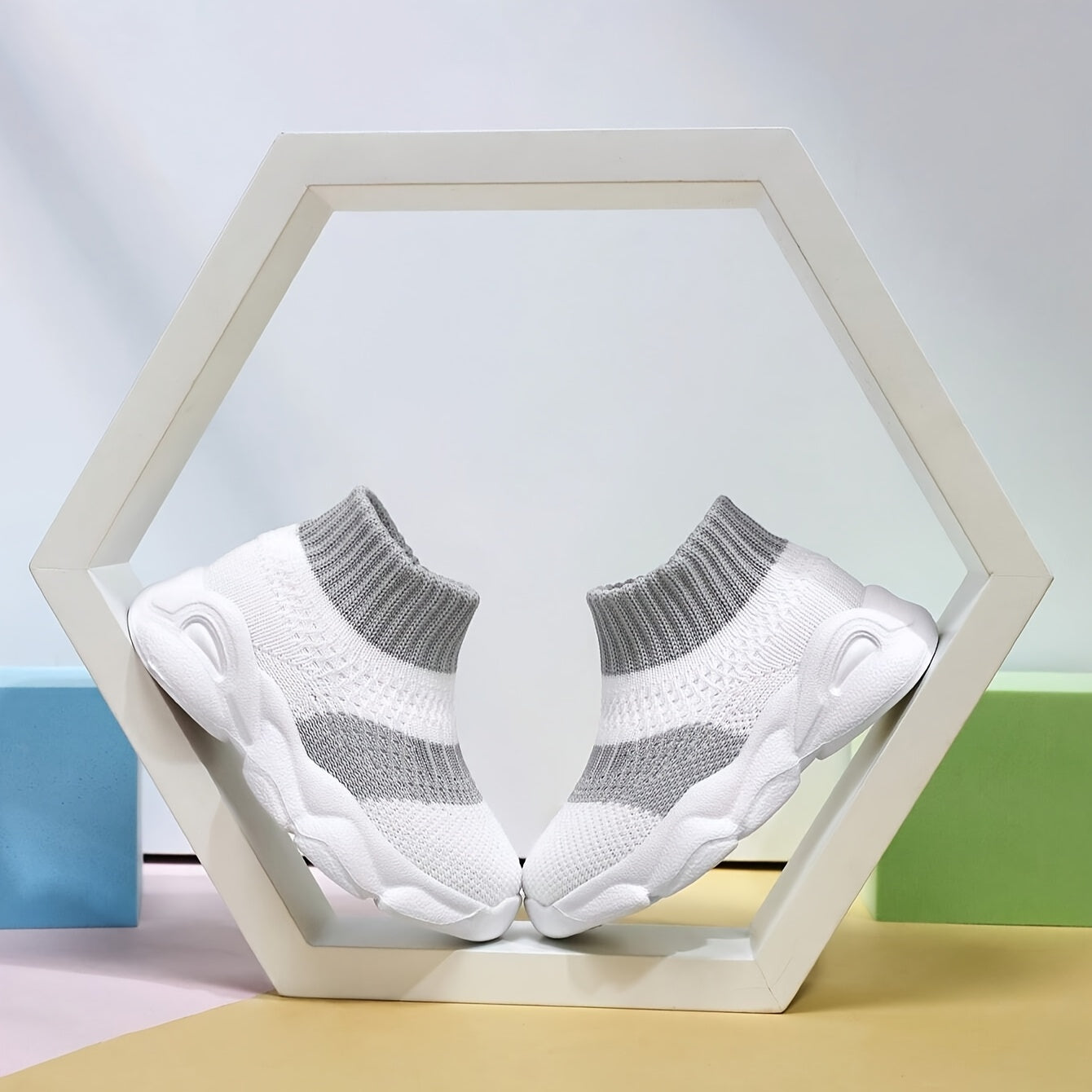 Classic Youngsters High-Top Sneakers Breathable Slip-On EVA Sole All-Season Casual Sports Shoes