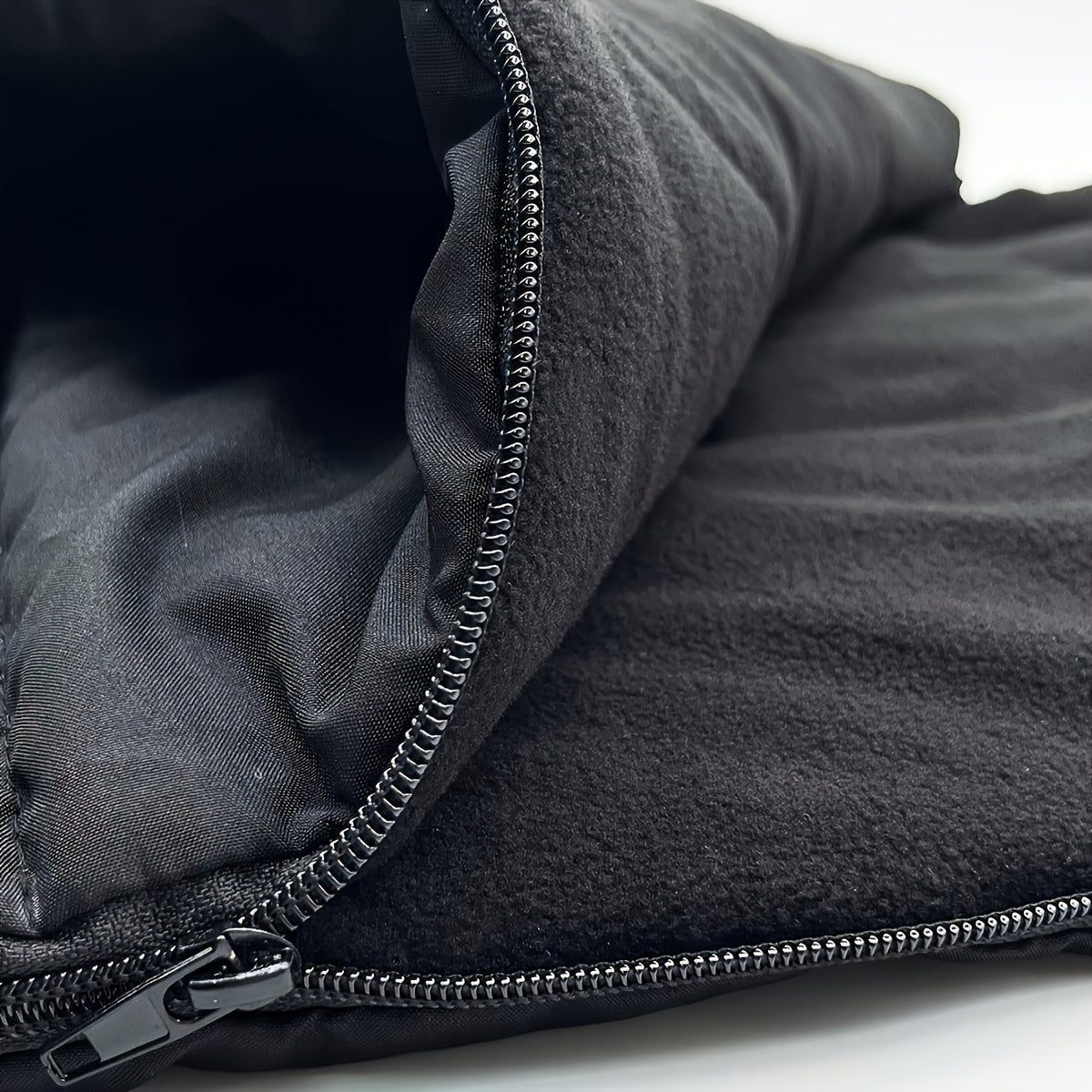 Stroller Cover with Warm Foot Muff, Fleece-Lined Baby Carrier, Universal Fit, for 0-3 Years Old, Climbing & Outdoor Sports Compatible, Polyester Fiber, Single Occupancy for Winter