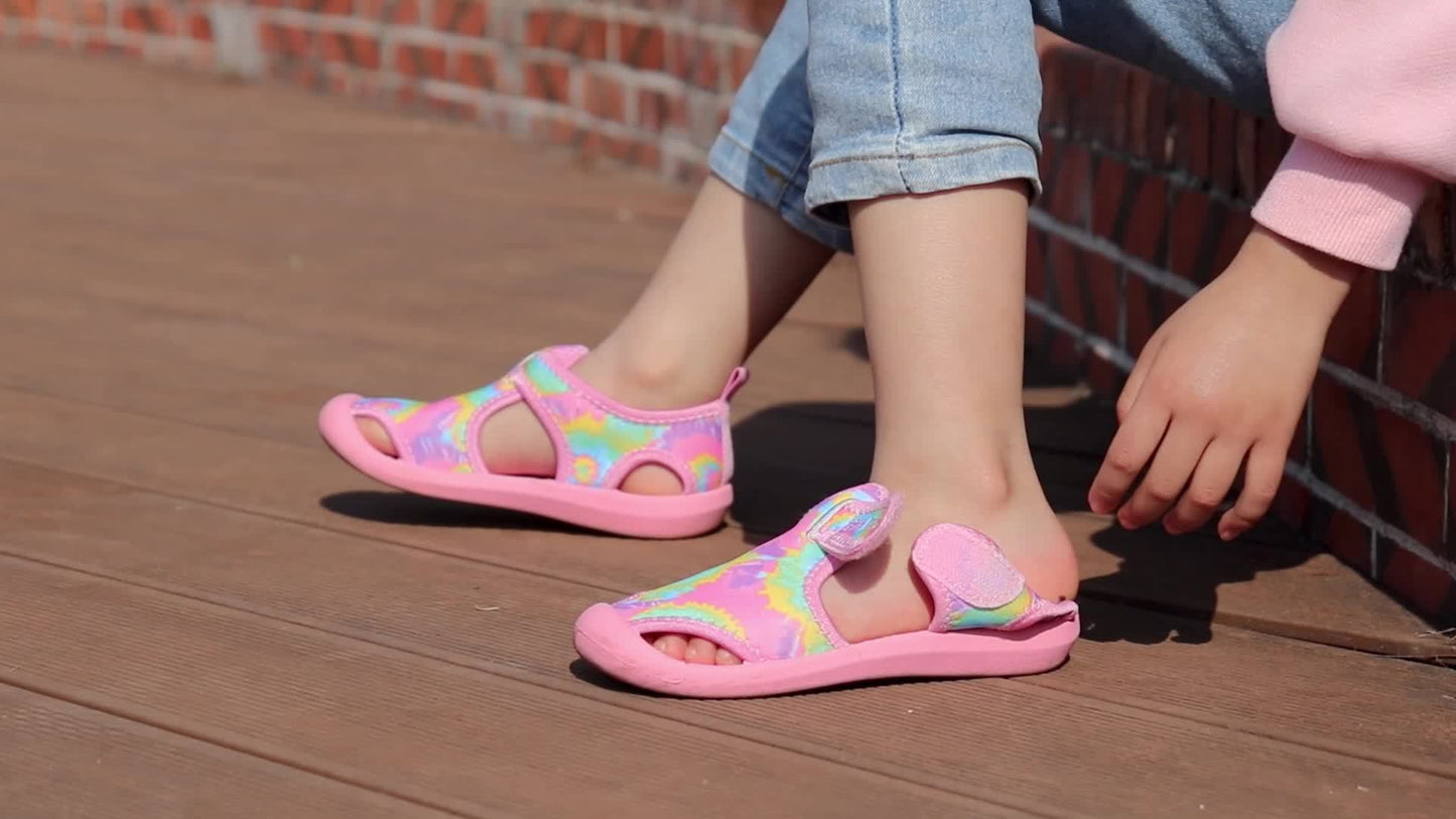 Boys Water Shoes with Cartoon Print Breathable Fabric and TPR Sole for Summer Fun