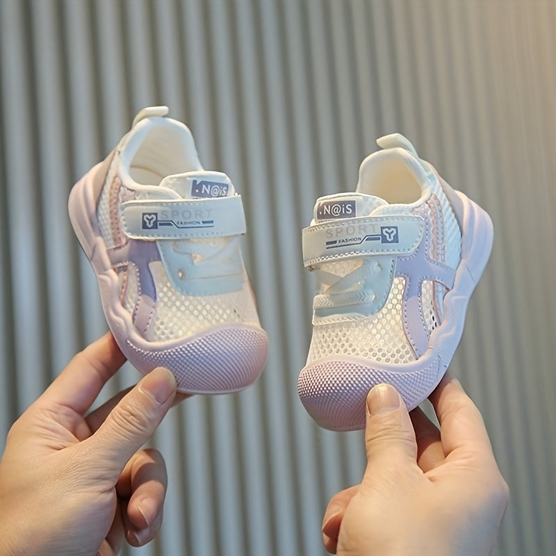 Breathable Mesh Walking Shoes for Baby Boys and Girls Ideal for Spring and Summer