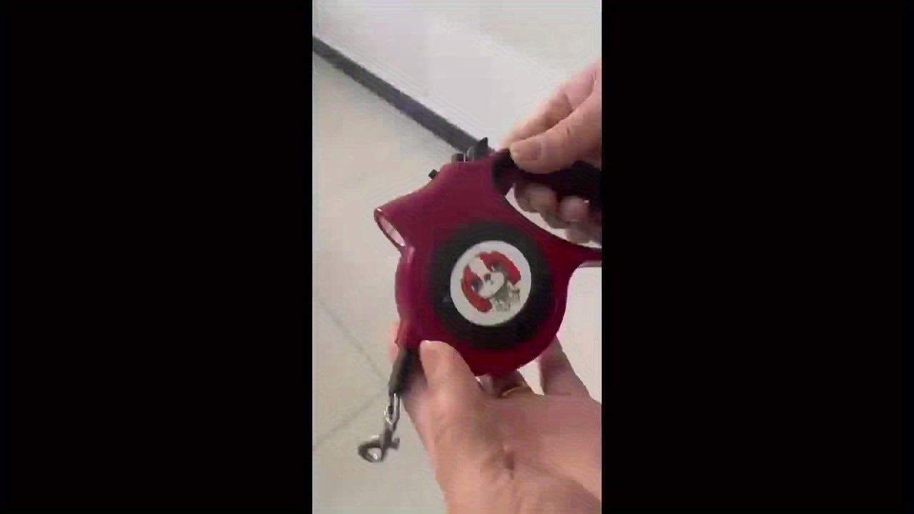 LightUp Leash 16ft Retractable Dog Leash – Tangle-Free with LED Lights for Safety