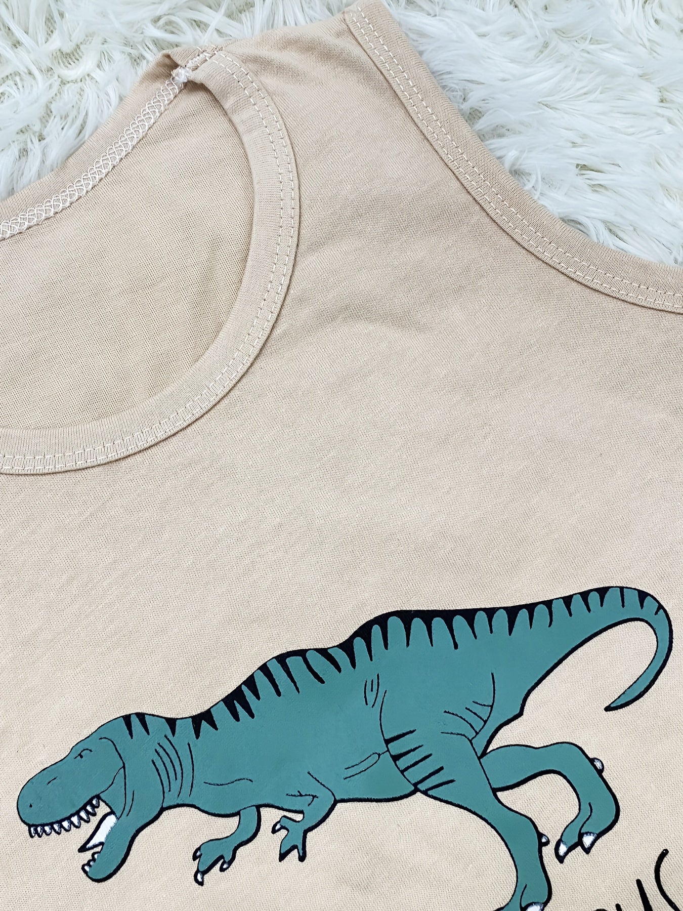 4 Sets Of 8pcs, Cute Cartoon Dinosaur Patterns for Boys, Vest And Shorts Set, Comfortable to Wear, Soft And Breathable. You Can Participate In The Surprise When Purchasing. Randomly Select One Customer And Get One Set As A Gi