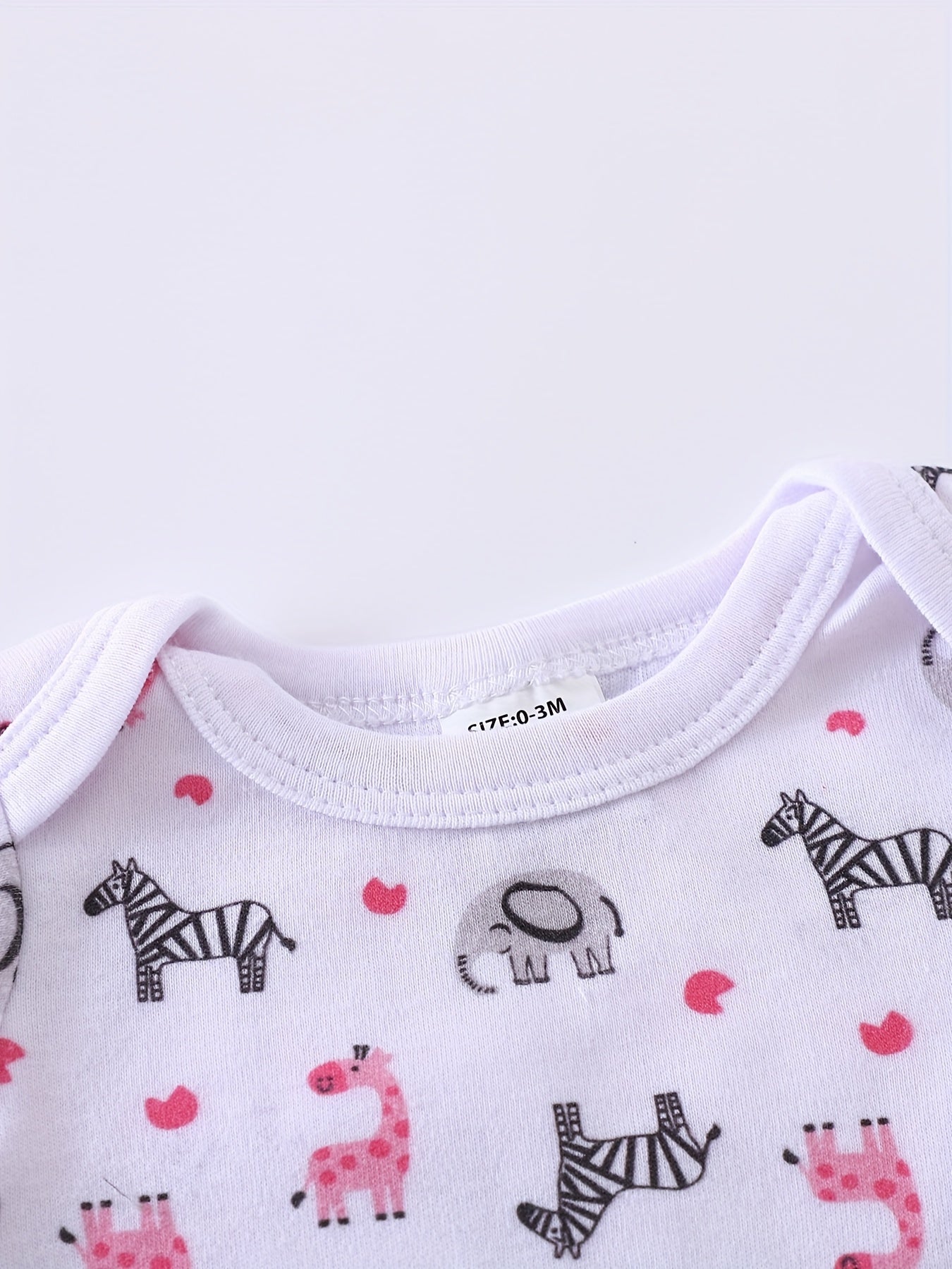 4pcs Set Children's Triangle Romper Baby Summer Fashion Short Sleeve Onesie 0.0-9.84ft Cute Giraffe Zebra Pattern Casual Bodysuit + Hat + Gloves + Socks, Newborn Gift Set, Perfect for Outdoor
