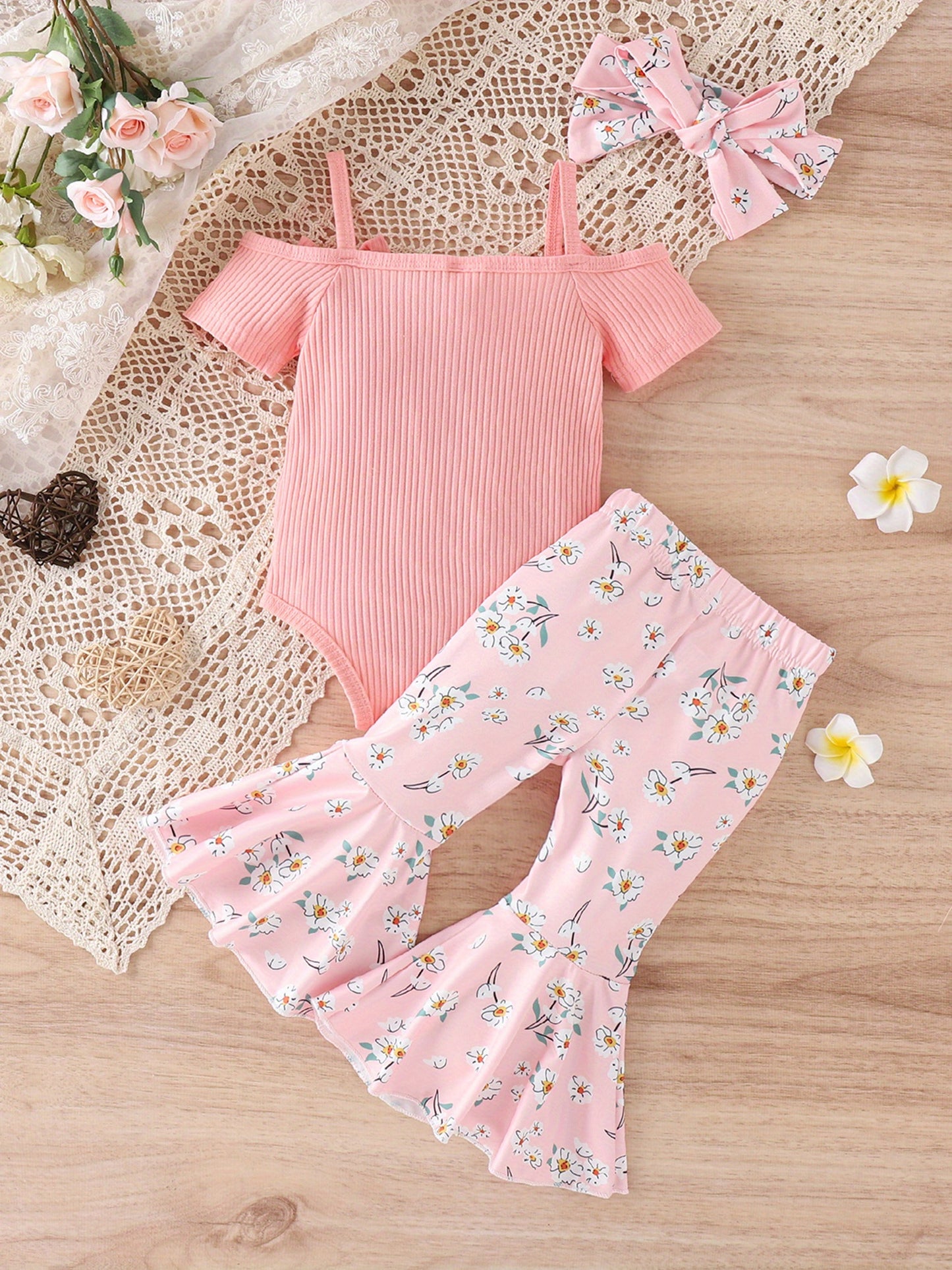3pcs Baby Girl Spring Outfit Set Cold Shoulder Romper Flare Pants Headband for Outdoors