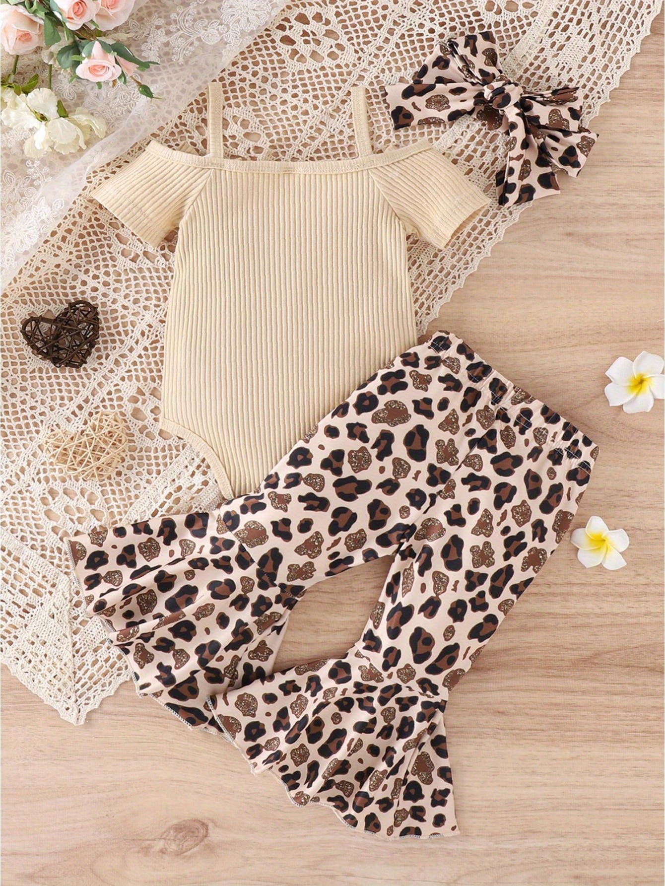 3pcs Baby Girl Spring Outfit Set Cold Shoulder Romper Flare Pants Headband for Outdoors