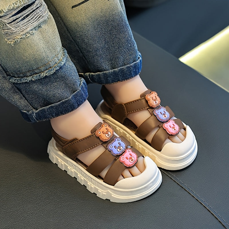 2025 Young Girls Cartoon Character Sandals Soft PVC Lightweight Beach Shoes