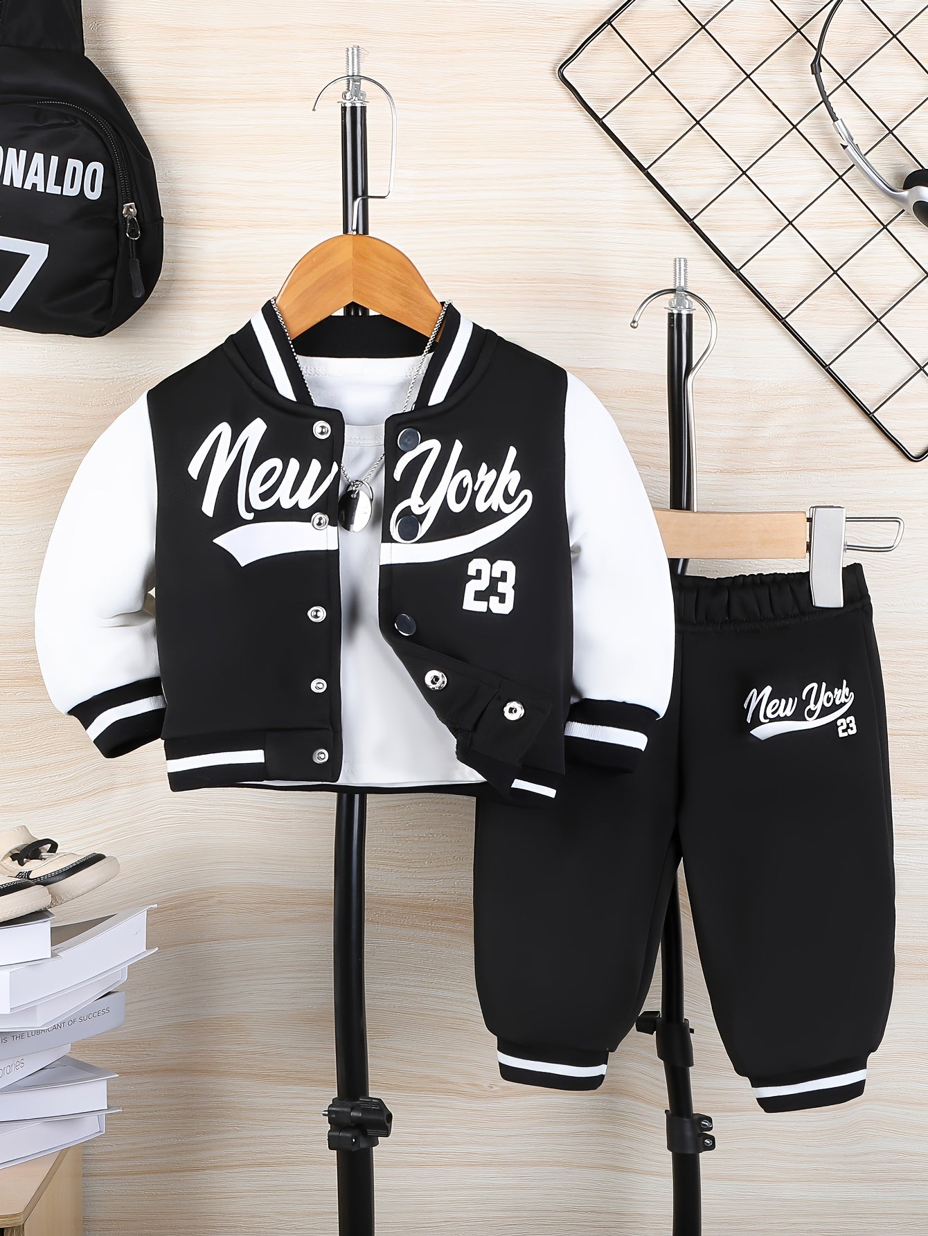 2pcs Baby Boys Fall Winter Hoodie and Pants Set New York 23 Casual Knit Outfit