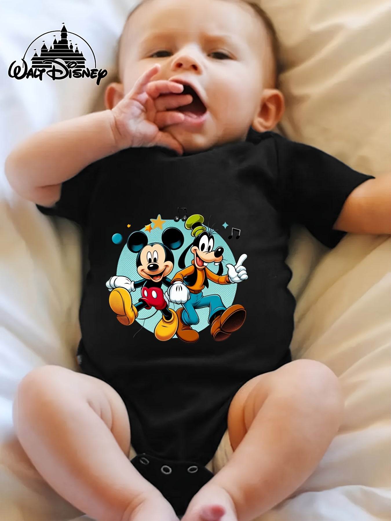 Disney Baby Mickey and Goofy Cute Printed Triangle Onesie for Outdoor Fun 0-3 Years