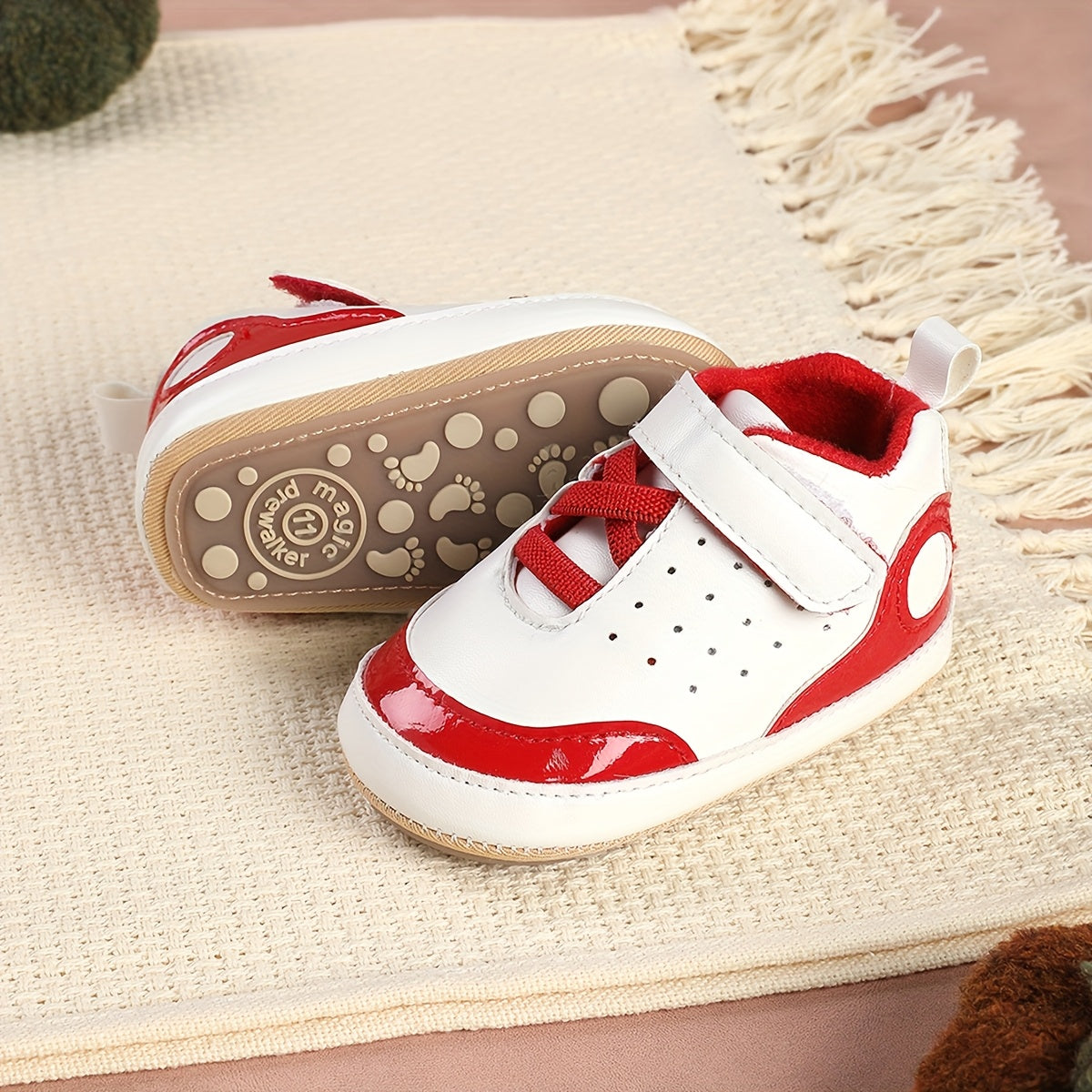 Baby Toddler Shoes 0-12 Months Non Slip Closure Breathable White Color Block Sneakers