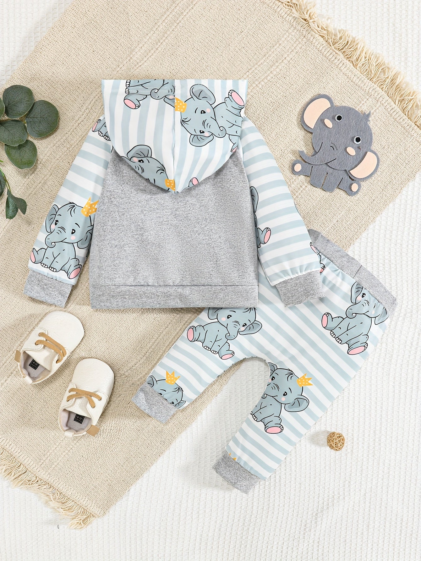 Baby clothing two-piece fall and winter clothes hooded top and pants