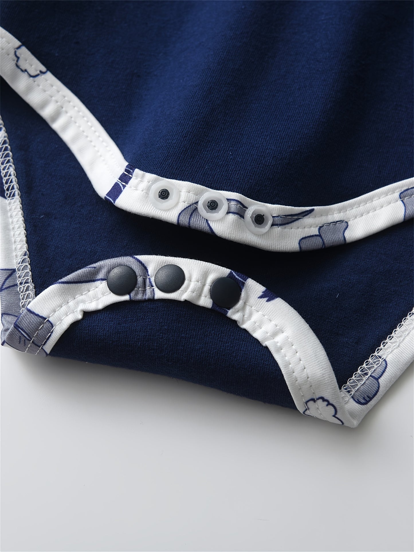 [3pcs KuKitty Outfit] KuKitty 3pcs Newborn Baby Boy Long Sleeve Outfit Set | Little Brother Print Tops Dinosaur Pattern Pants With Hat | for Outdoor Infant Boys