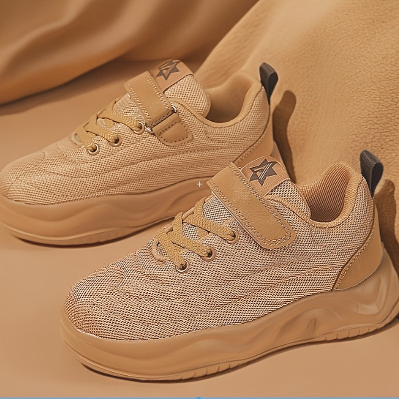 Fashionable Lightweight Children's Sneakers for Daily Wear and Running Sports