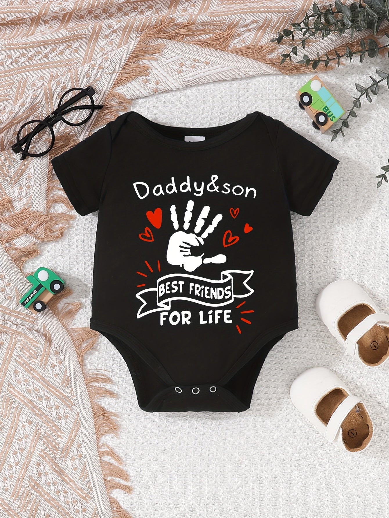 Soft Cotton Baby Onesie - Daddy's Best Buddy & Handprint Design, Black Short Sleeve Round Neck Romper with Snap Closures, All-Season Comfort for Boys & Girls, Machine Washable Playful Casual Outfit, Easy Diaper Change | Heart