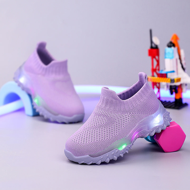 2026 Stylish Youngsters Light Up Sports Shoes Lightweight Non Slip Comfortable Design