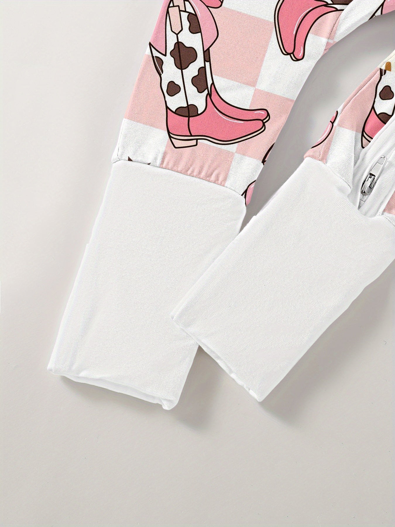 Soft Bamboo Fiber Baby Bodysuit with Pink Boots Western Style Print, Double-Sided Zipper, and Matching Pants - Casual, All-Season, Machine Washable - Adorable Green & White Design for Infants, Bamboo Baby Clothing, Perfect fo