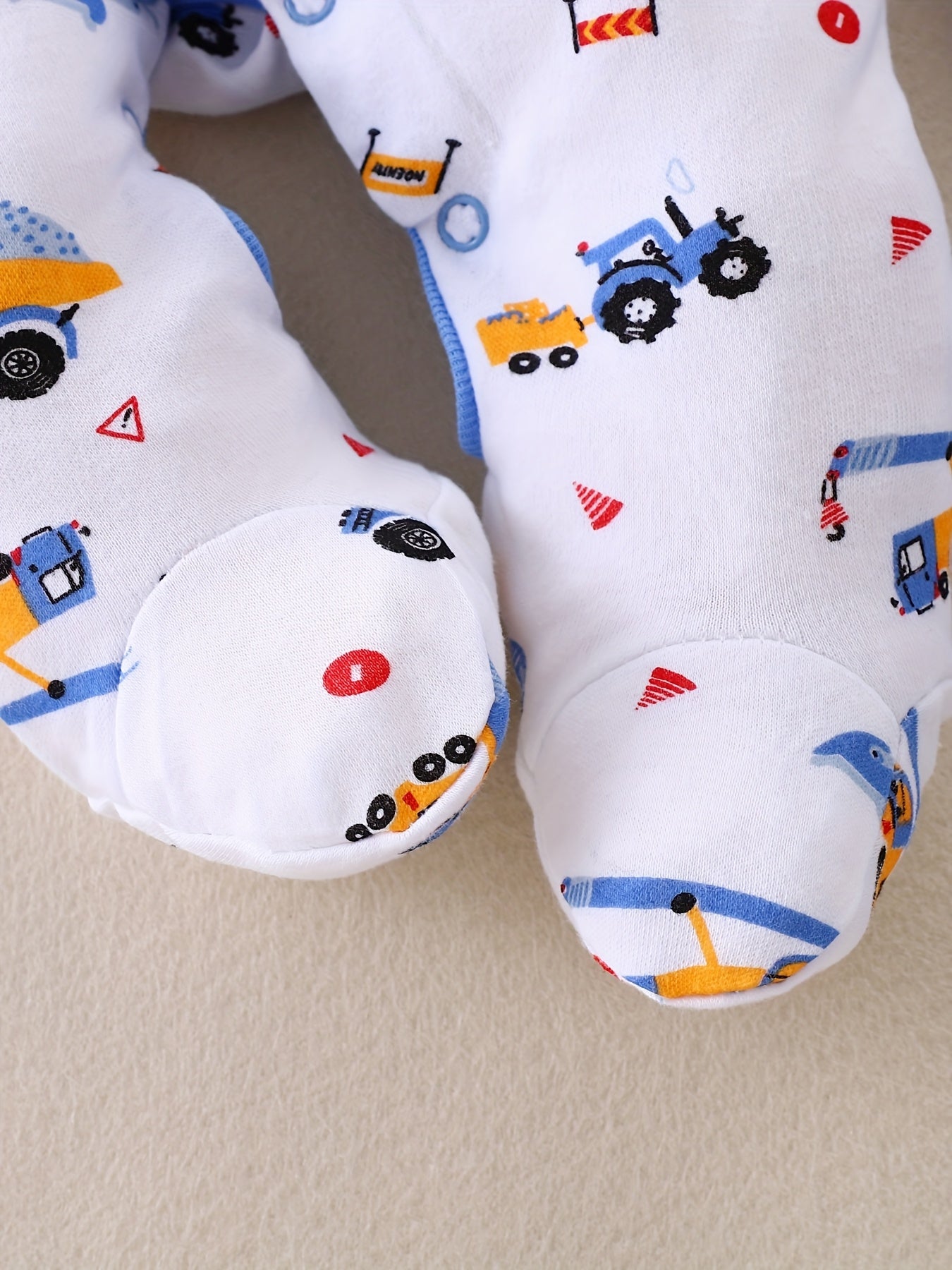 Eight Piece Newborn Boys Set Season Rompers With Embroidery