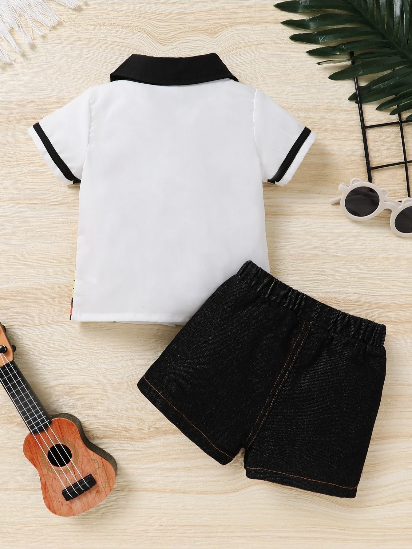 Cute Cartoon Number Pattern Cardigan and Lion Print Denim Shorts Set for Kids