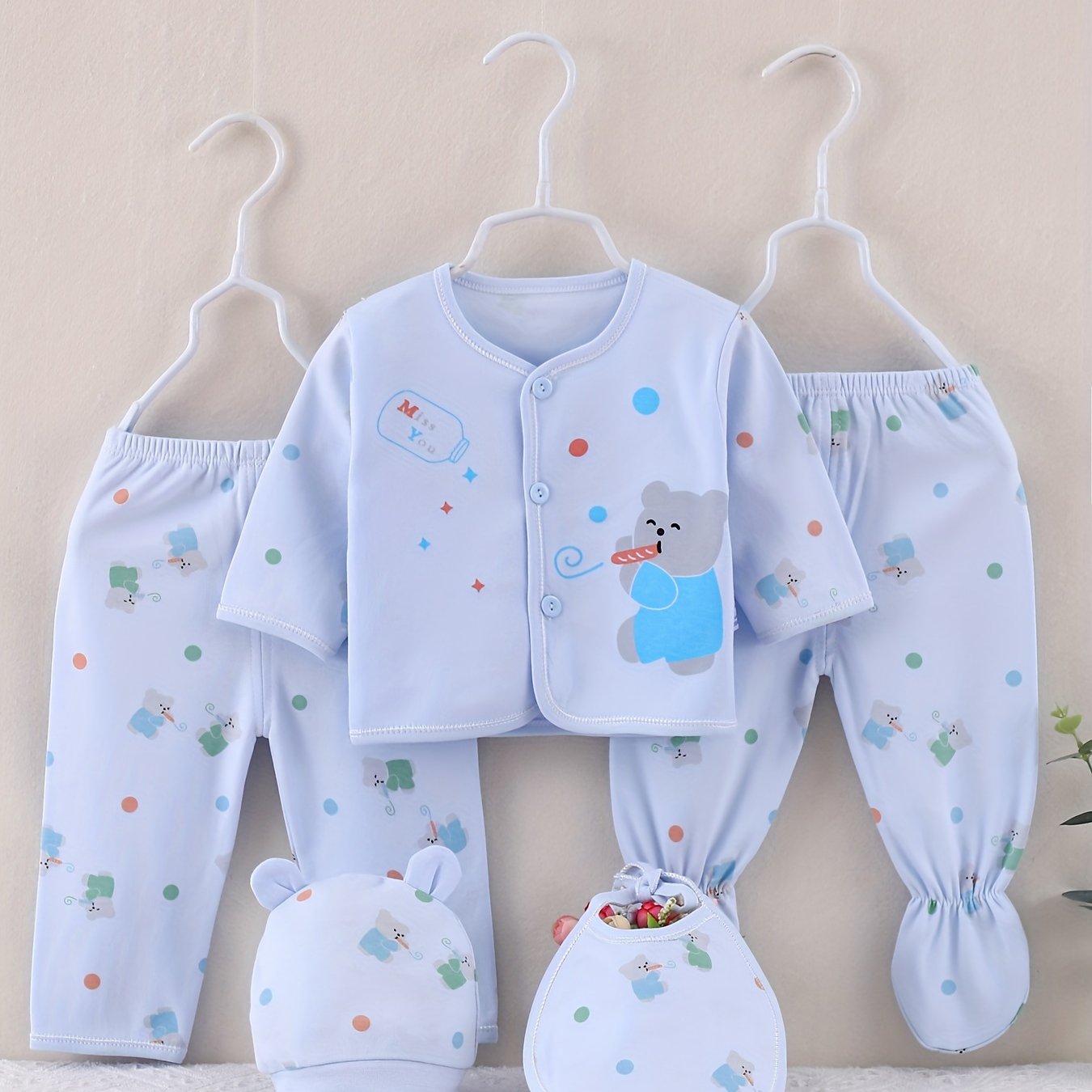 5pcs Newborn Set, Baby Autumn Pure Cotton Clothes, Cute Elephant Print, 0.0-9.84ft, with Clothes, Underwear, Hat, and Bandana Set, for Gift Giving, for Outdoor, Perfect for Outdoor