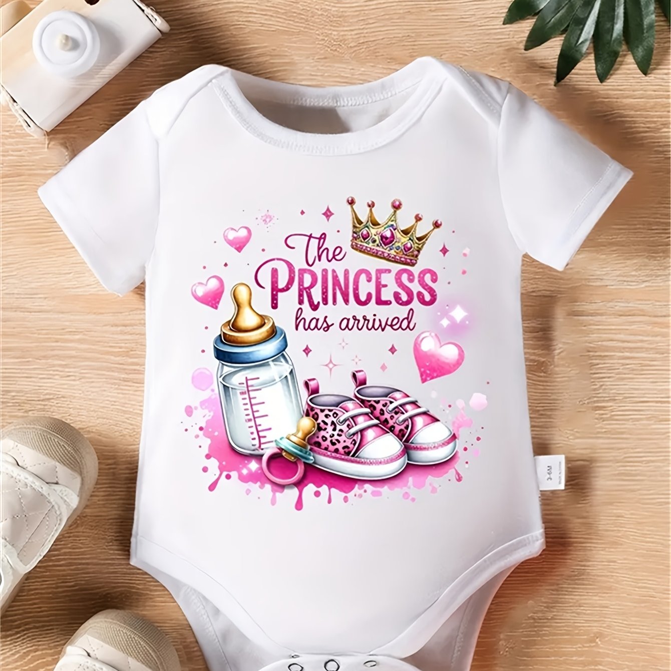 Princess Has Arrived Cotton Onesie for Girls Cute Short Sleeve Romper with Crown Design