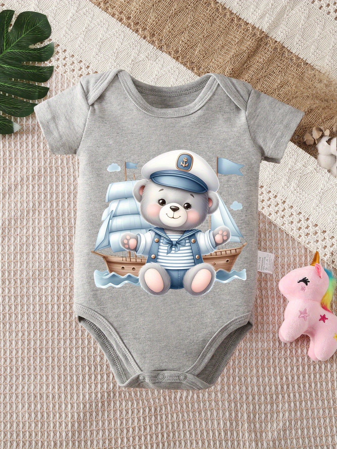 Cute Cartoon Bear Baby Onesie High Quality Cotton Bodysuit for Newborns 0 to 12 Months
