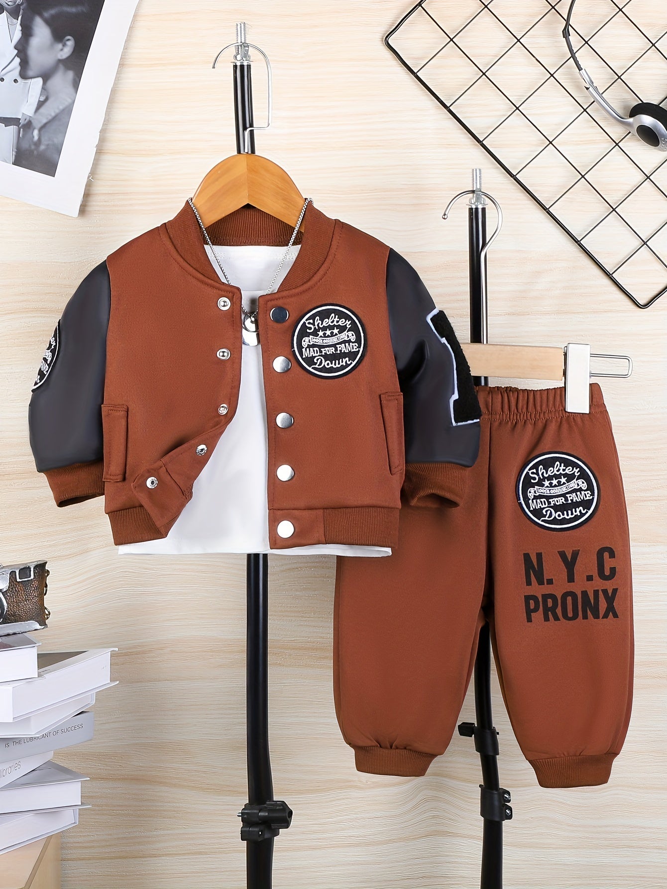 Boys 2pcs Fall Winter Outfit Set Long Sleeve Knit Sweater and Casual Pants