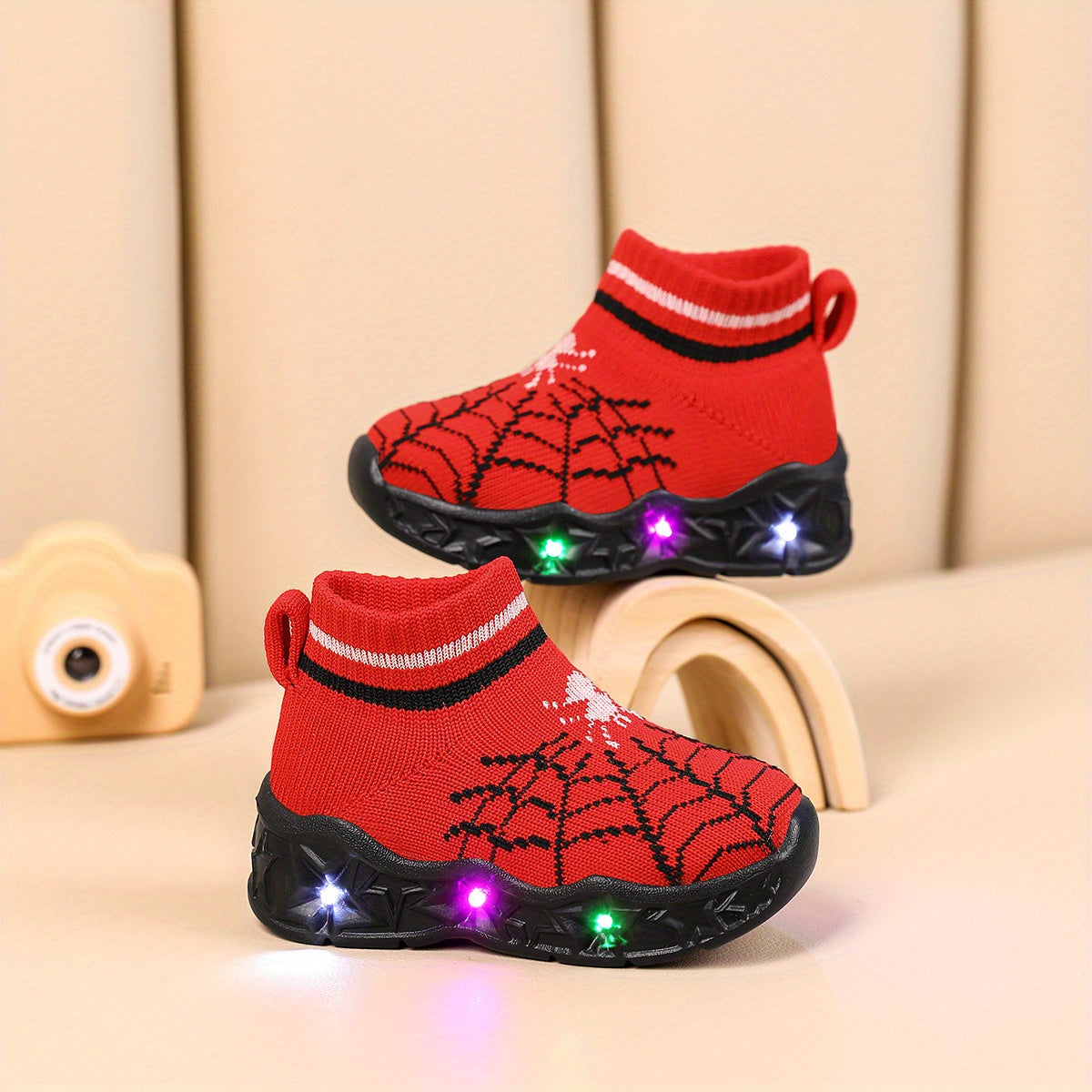 Light Up Kids Sneakers For Boys And Girls Slip Resistant Walking Shoes With Patterns
