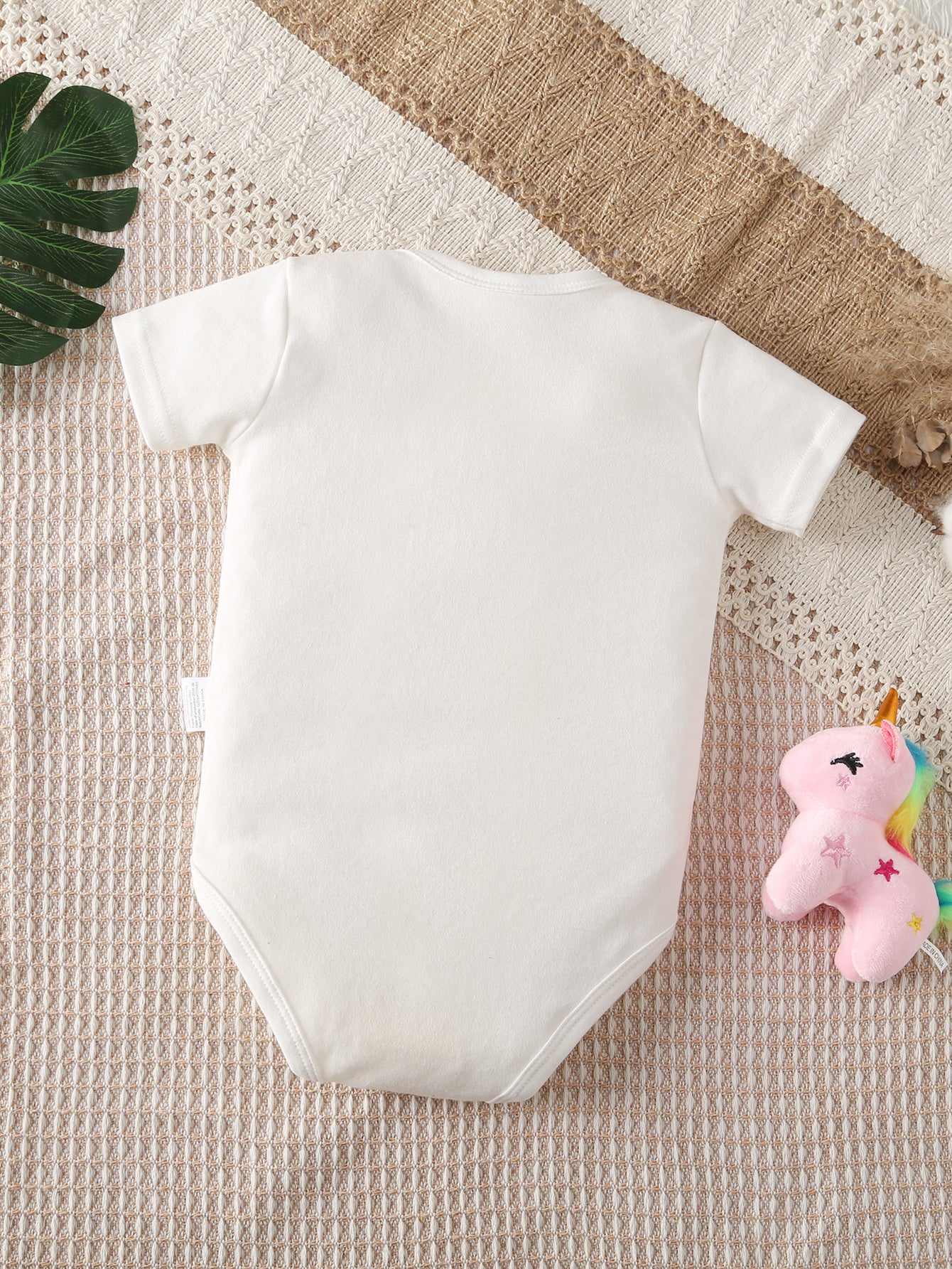Cute Cartoon Bear Baby Onesie High Quality Bodysuit for Newborns 0 to 12 Months