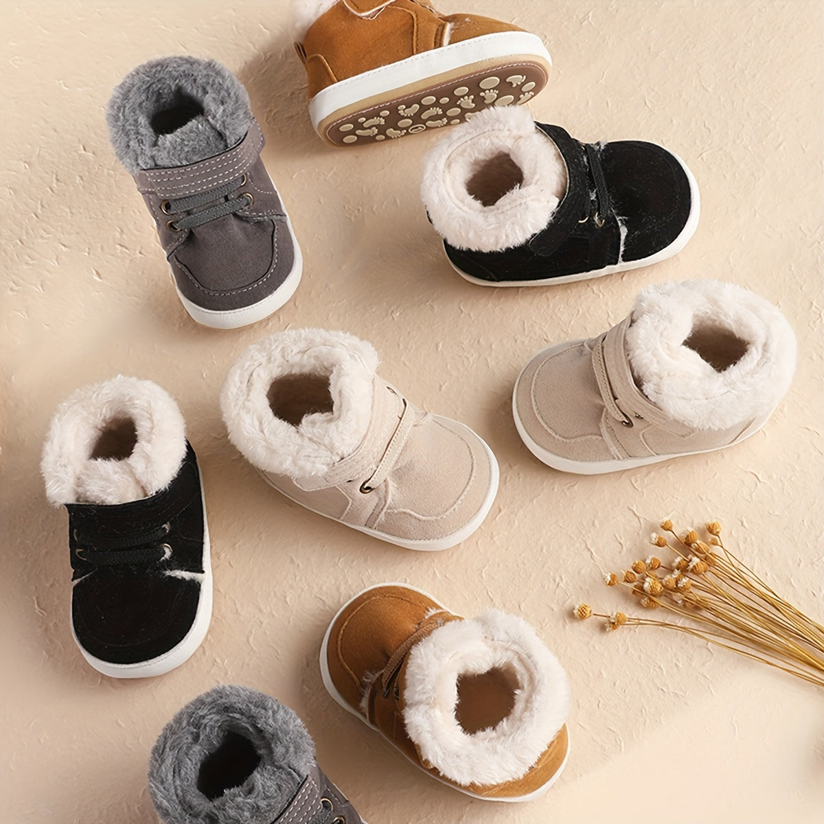 Thickened Baby Fluffy Walking Shoes for Winter, 0-8 Months, with Added Fluff, Thickened Anti-Slip Warm Shoes, Rubber Sole Baby Walking Shoes, Baby Walking Shoes, Baby Soft Rubber Sole Warm Boots, Baby Shoes