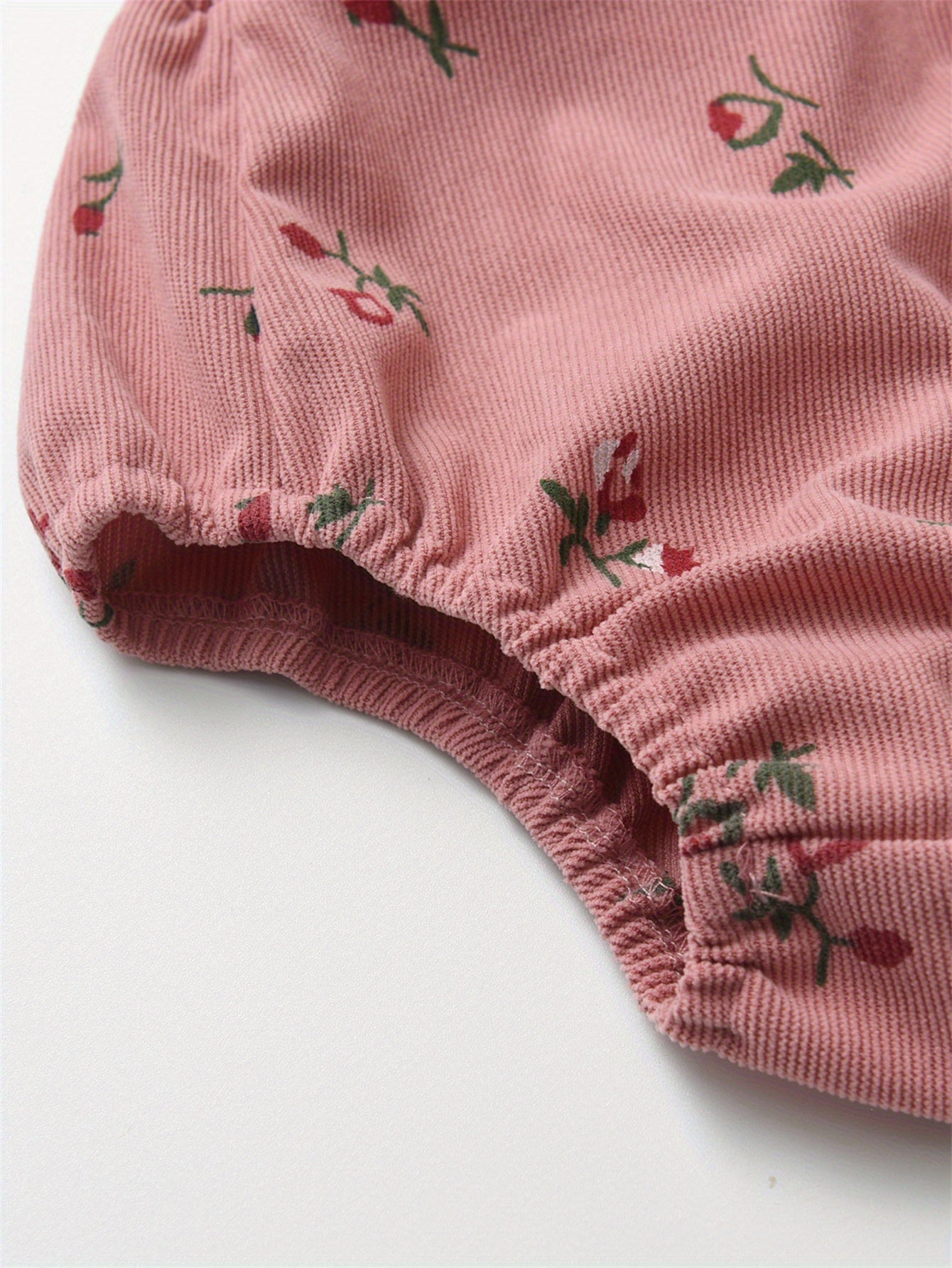 KUKITTY Baby Girl Newborn Summer Outfit - Soft Pink Ruffled Sleeve Romper with Matching Headband, Breathable Snap Snap & Soft Fabric Shorts, Casual Casual Attire, Perfect for Outdoor