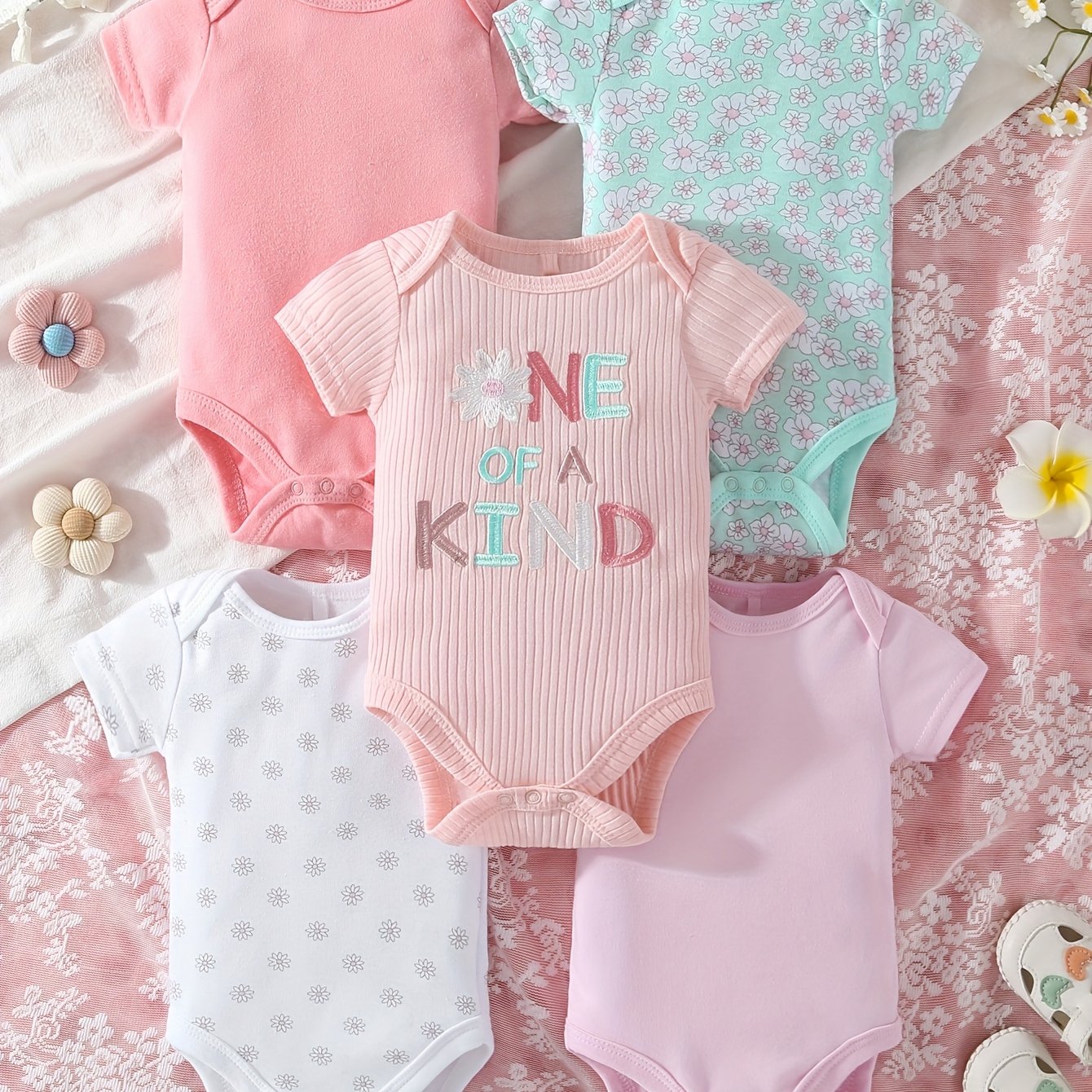 Pink Baby Girl Short Sleeve Triangle Jumpsuit Set Flowers