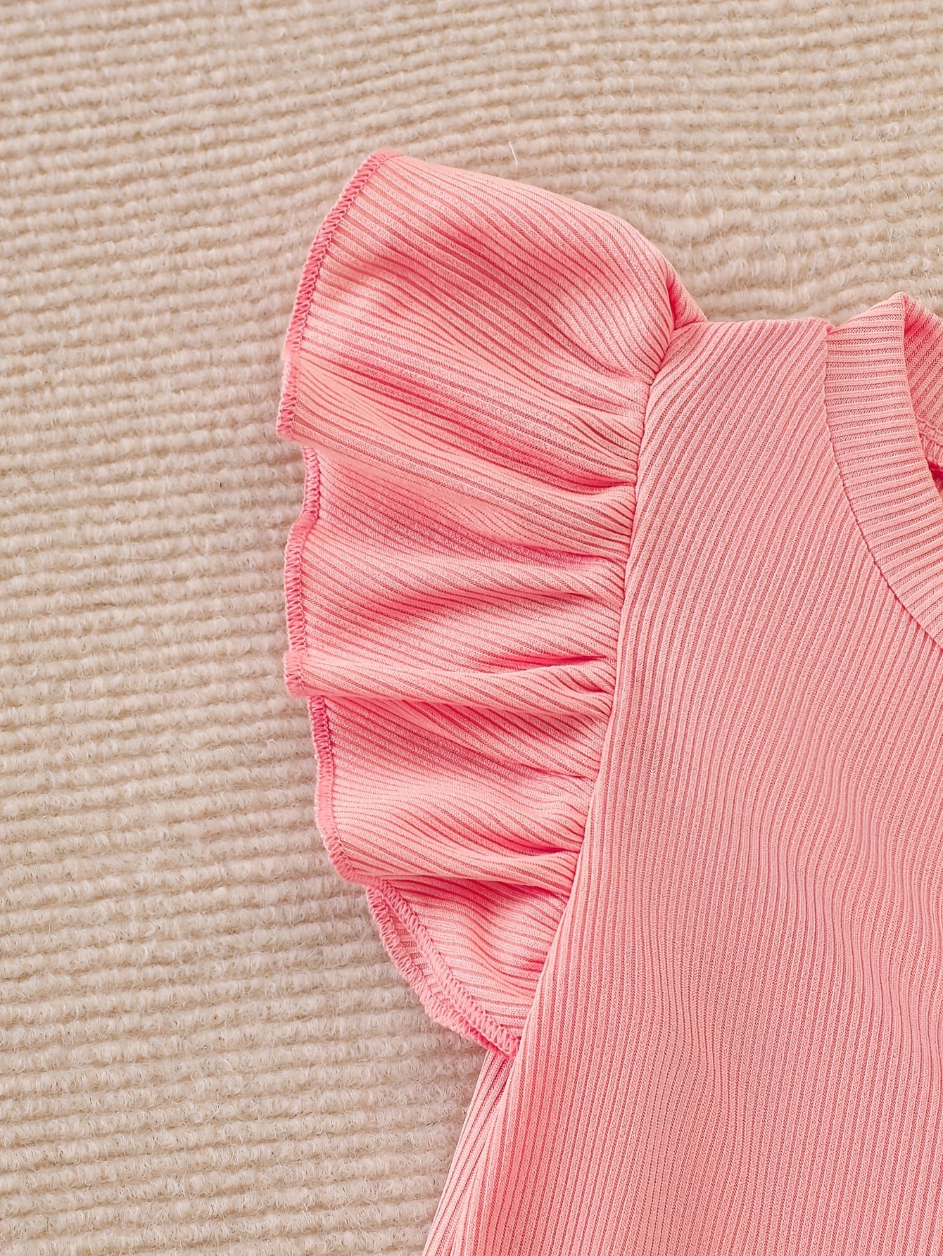 Ten-Piece Set of Girls' Casual Style Purple, Pink, And Red Rose with Yellow Sunflower Print Soft Knit Fabric Flyaway Sleeve Bow Top And Shorts Outfit