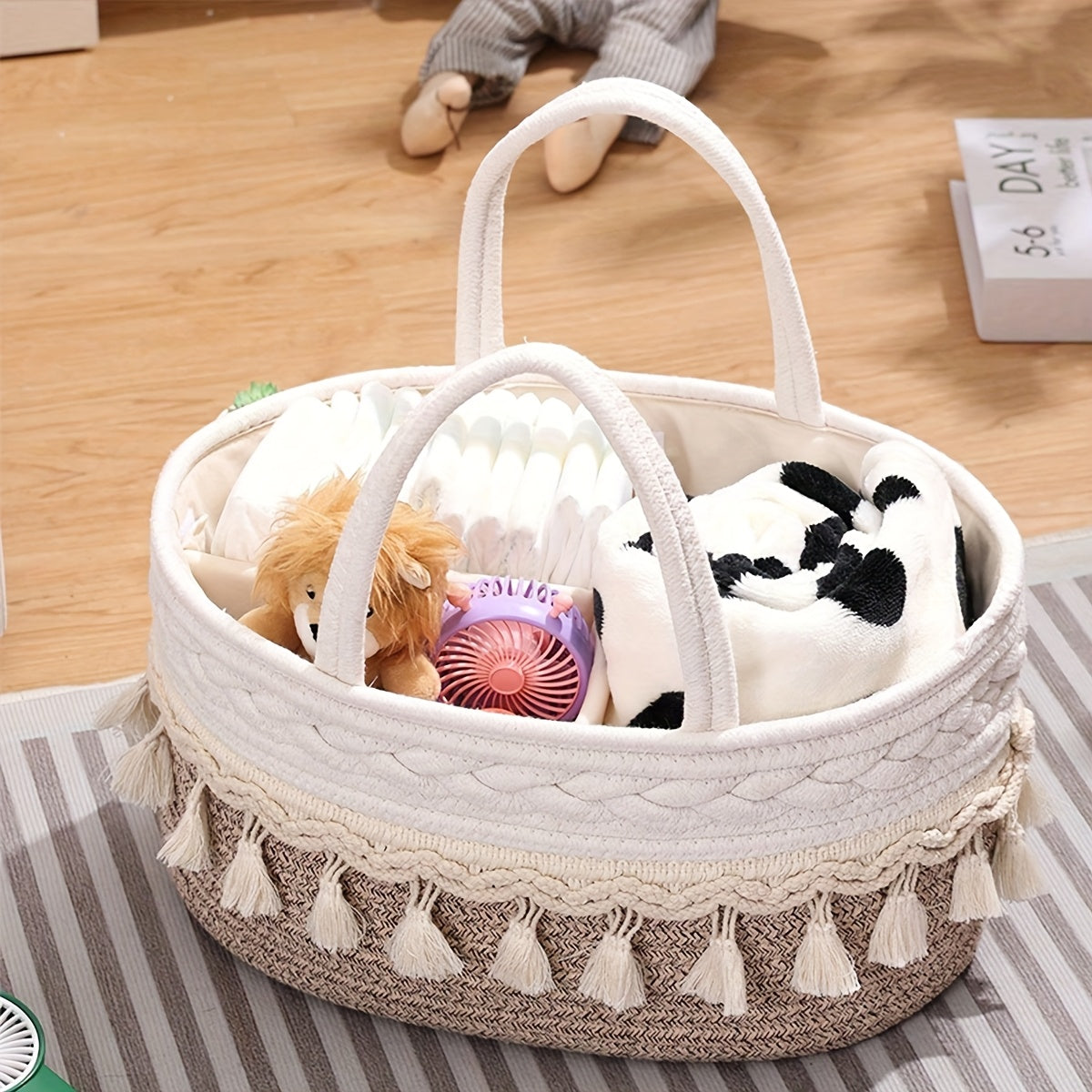 1 Hand-woven Mommy Bag Suitable For Going Out To Organize Items Such As Diapers And Diaper Toys