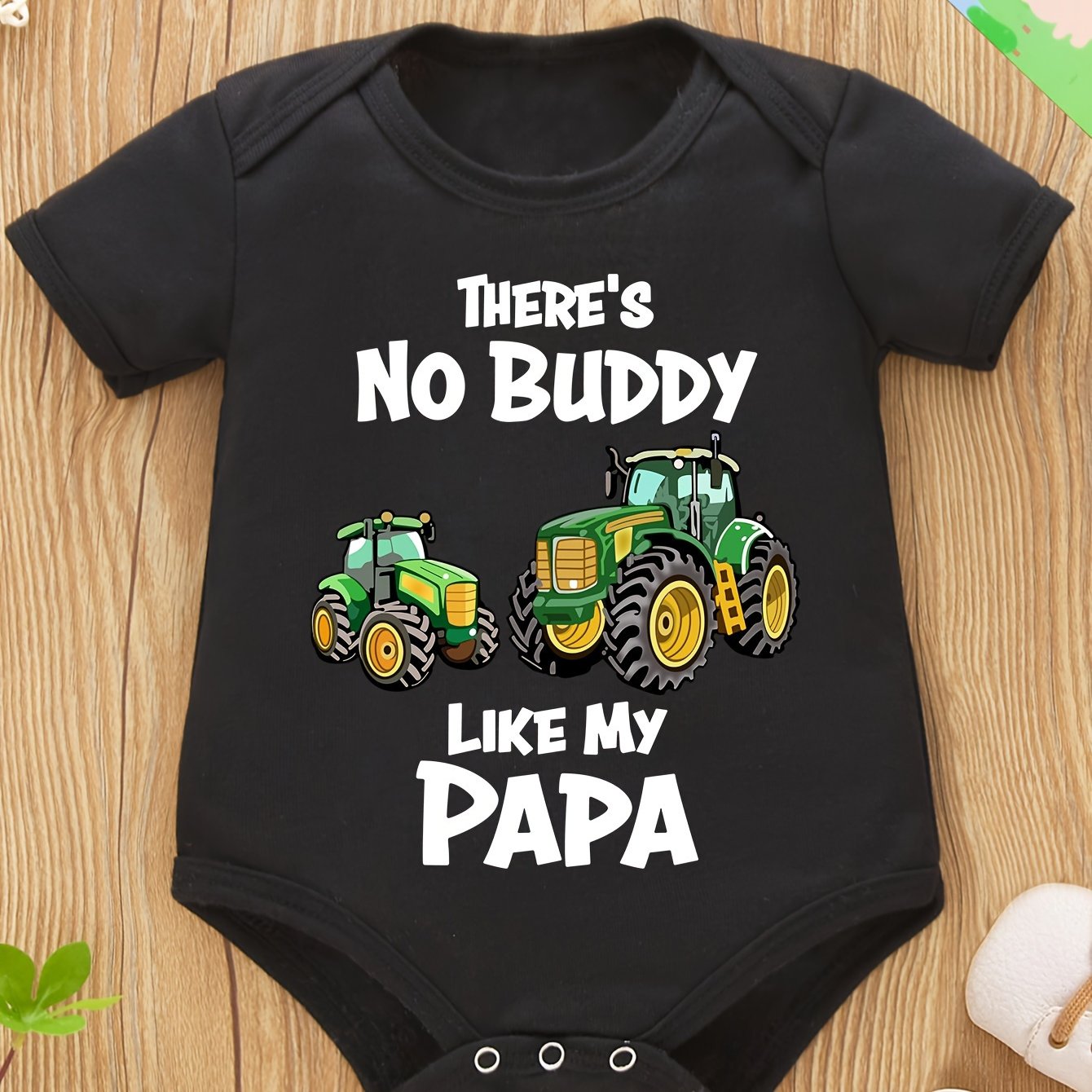 Youngsters Boys Tractor Print Cotton Onesie with Cute Papa Message for All Seasons
