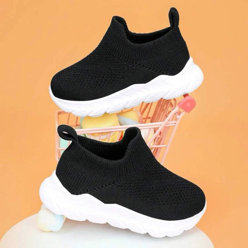 2025 Trendy Unisex Preschool Sports Shoes Slip-On Breathable Fabric Cushioned EVA Sole