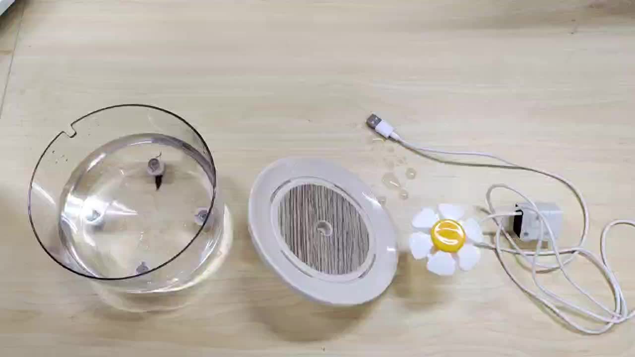 USB Powered Indoor Bird Bath and Cat Water Feeder with Circulating Filter Fountain