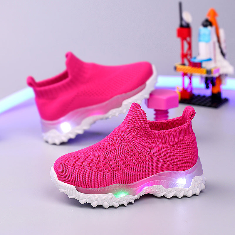 2026 Stylish Youngsters Light Up Sports Shoes Lightweight Non Slip Comfortable Design