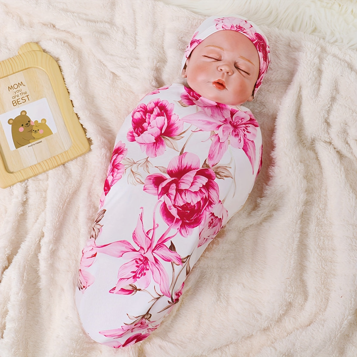 Mommbaby Newborn Thin Swaddle and Hat Cute Cartoon Design Comfortable Sleeping Bag