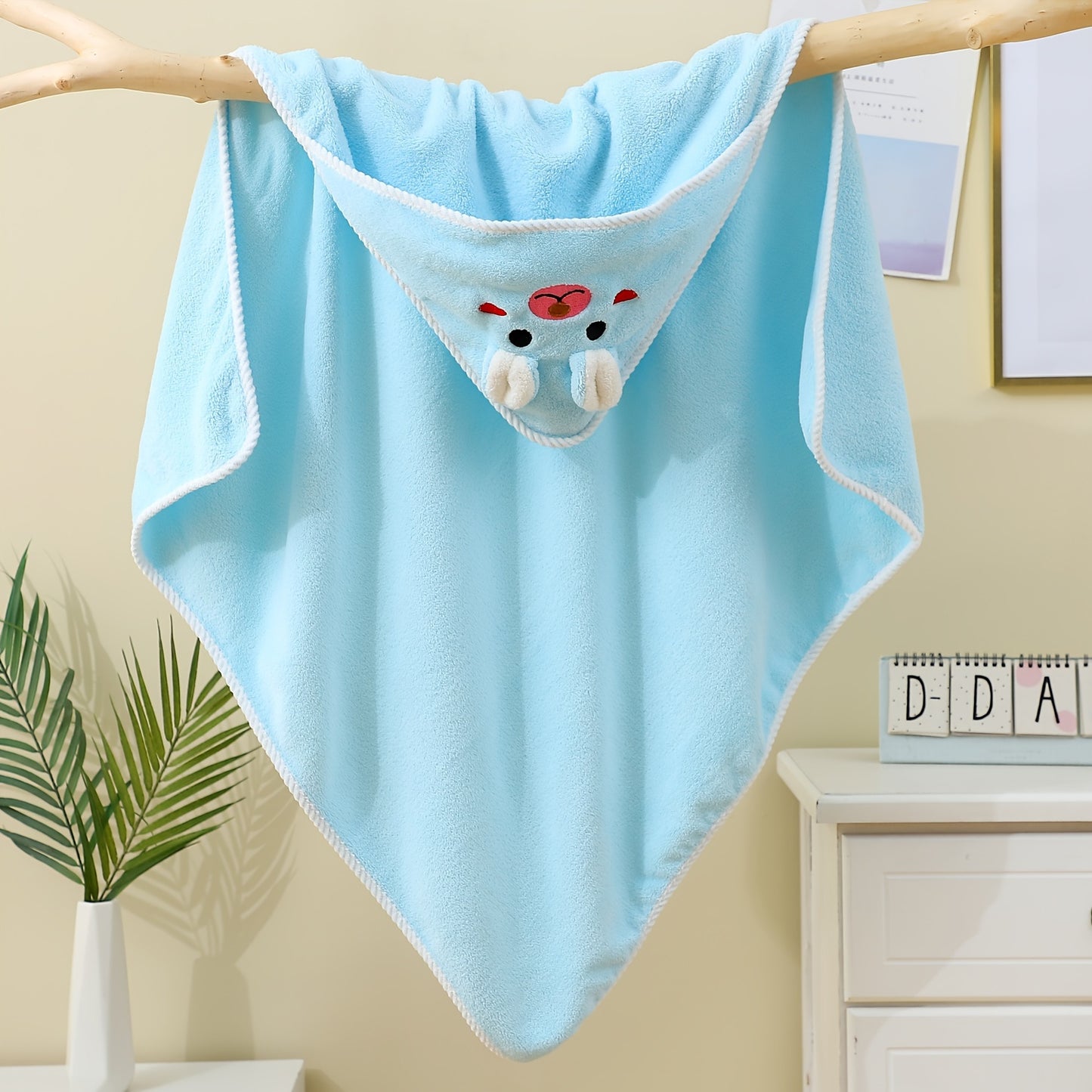 Soft Cartoon Animal Swaddling Blanket Set for Babies 0-3 Years - Reinforced Edge, Highly Absorbent and Skin-Friendly Polyester, Ideal for Bath Towel, Stroller Nap Blanket - 31.5x31.5 Inches - Machine Washable