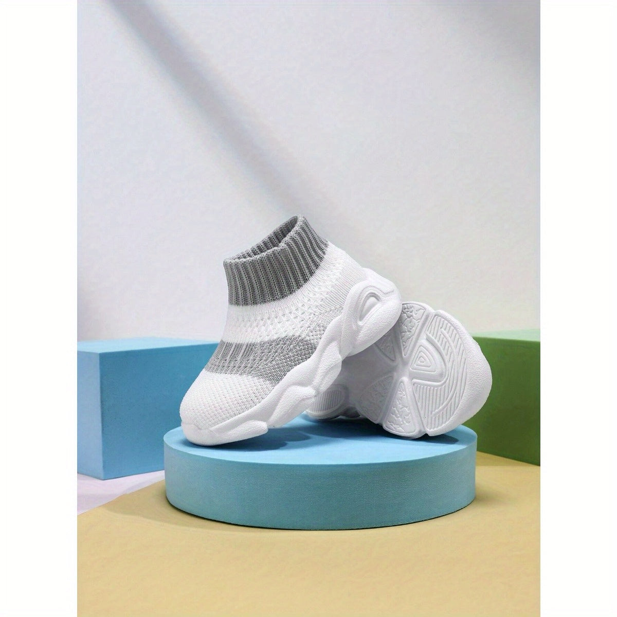 Classic Youngsters High-Top Sneakers Breathable Slip-On EVA Sole All-Season Casual Sports Shoes