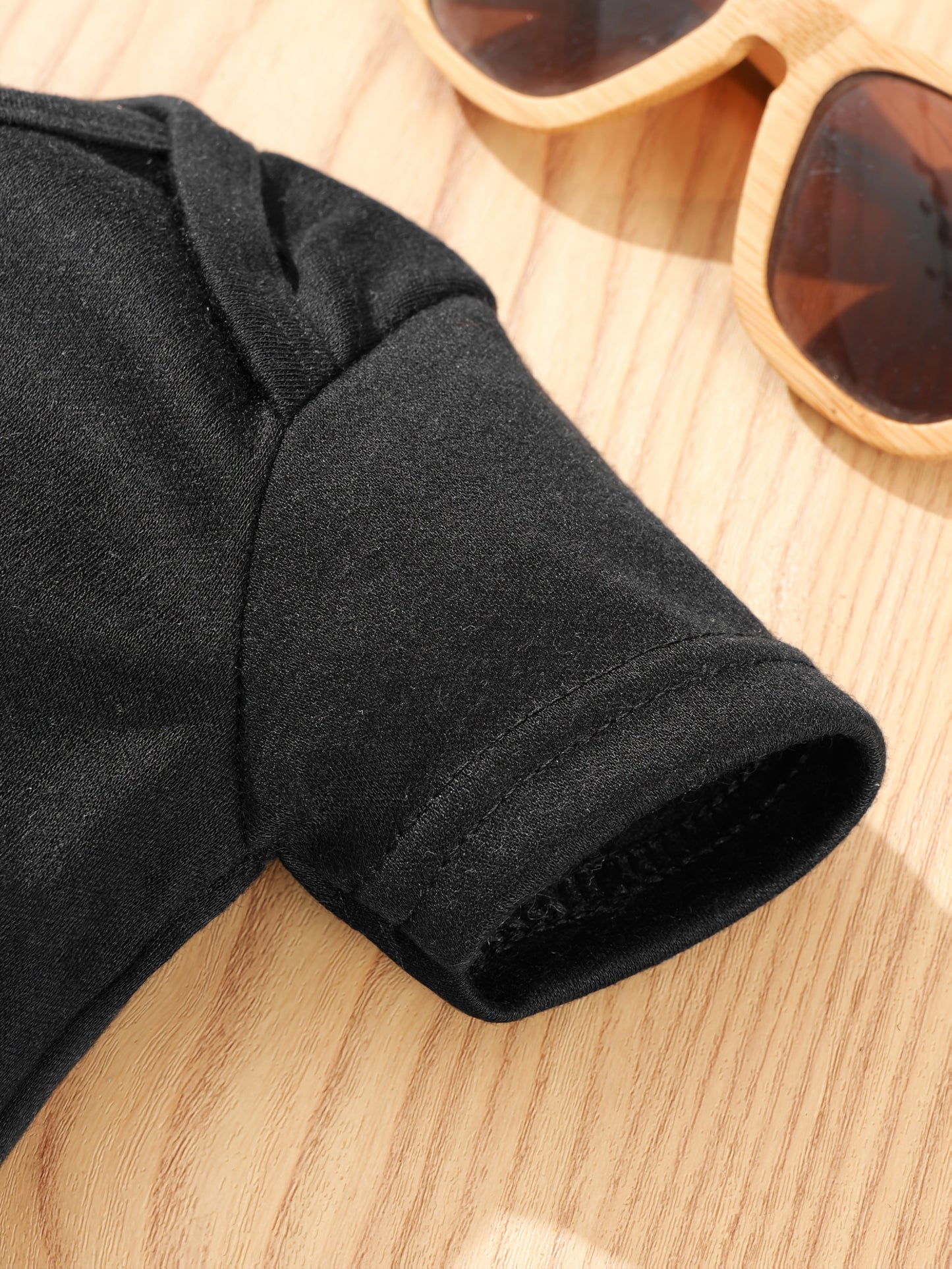 Newborn Summer Short Sleeve Bodysuit with My Mom and I Talk About You Print in Black