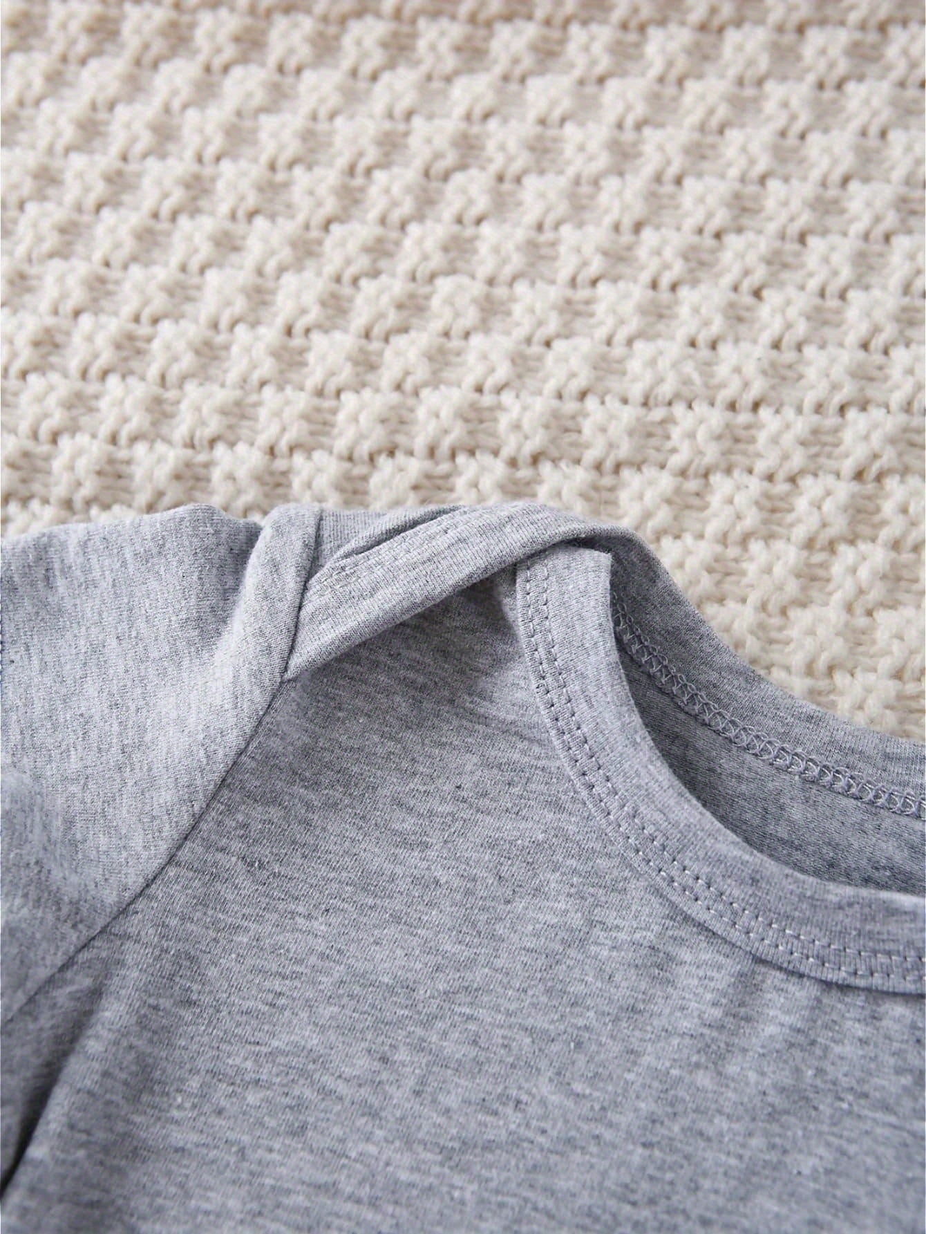 Disney Winnie the Pooh Tigger Piglet Eeyore Baby Bodysuit Summer Romper 100 Percent Cotton