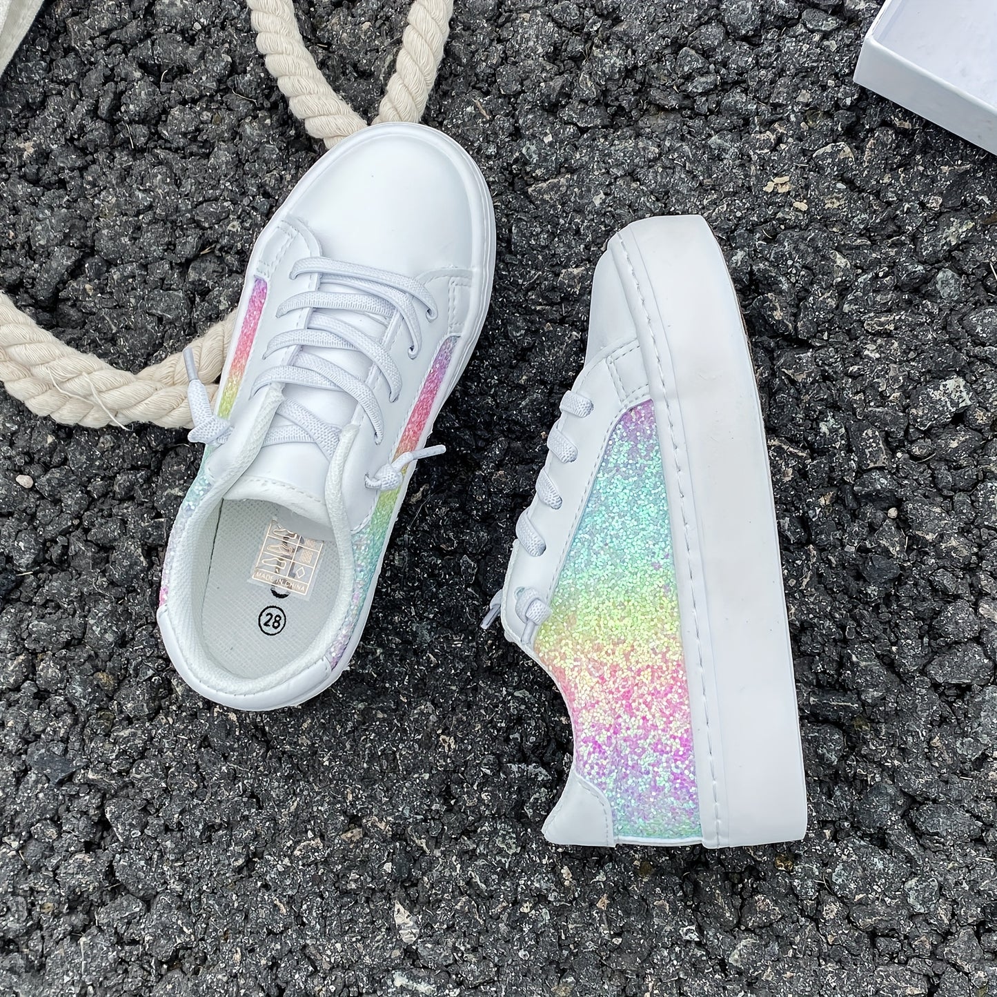 White Canvas Mid-Top Sneakers for Babies Stylish Low-Top Boys and Girls Casual Shoes