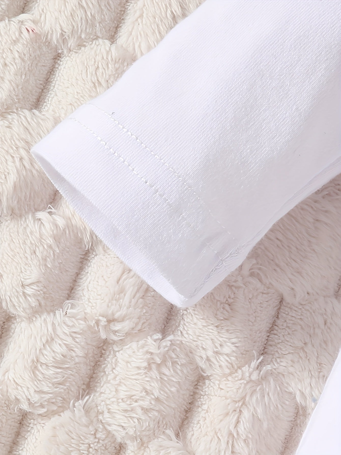 Little Peanut Youngsters Long Sleeve Rompers – Adorable Elephant Designs for Comfort